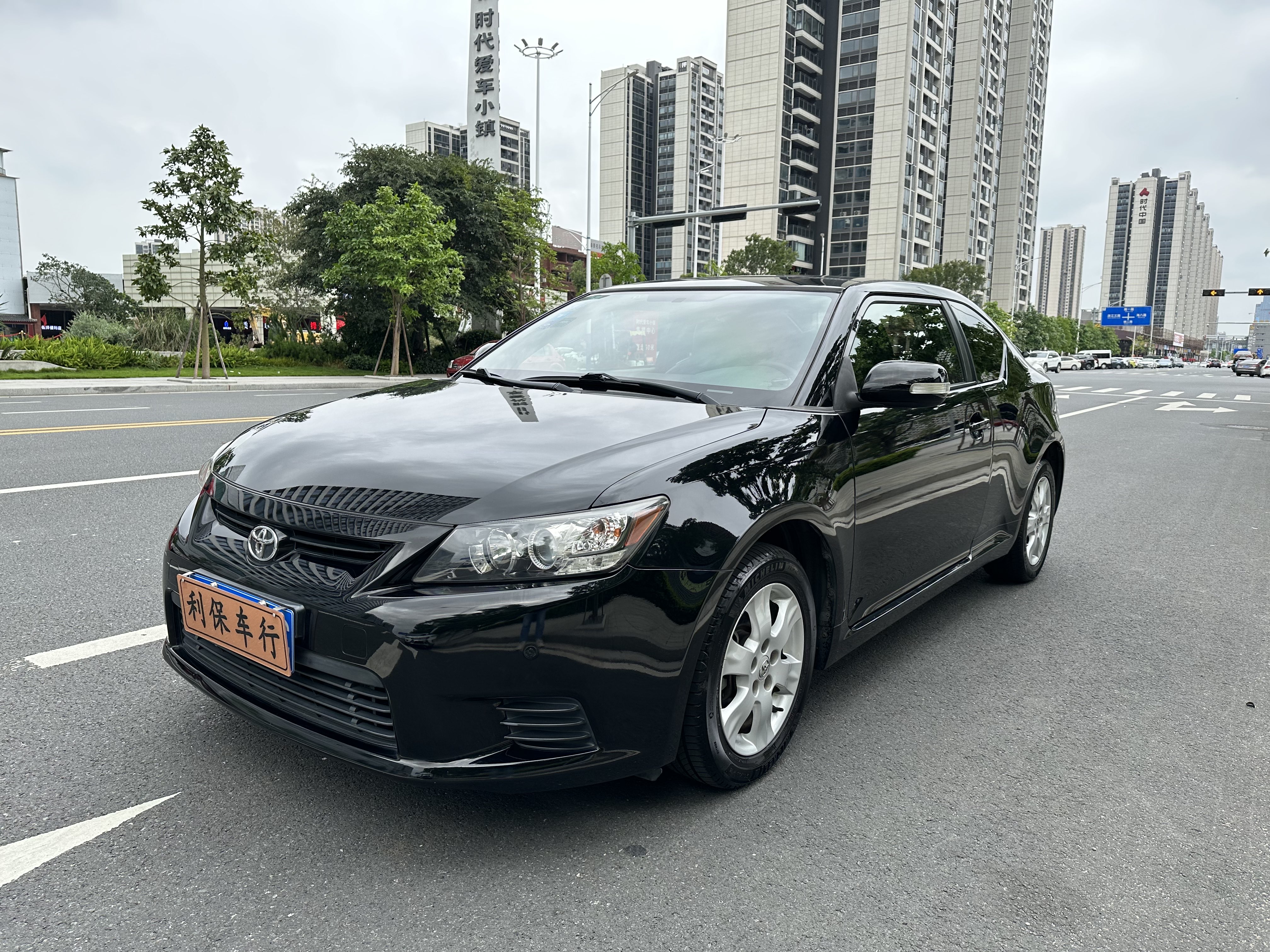 Toyota Zelas 2012 #3 Toyota Zelas 2012 car image #3