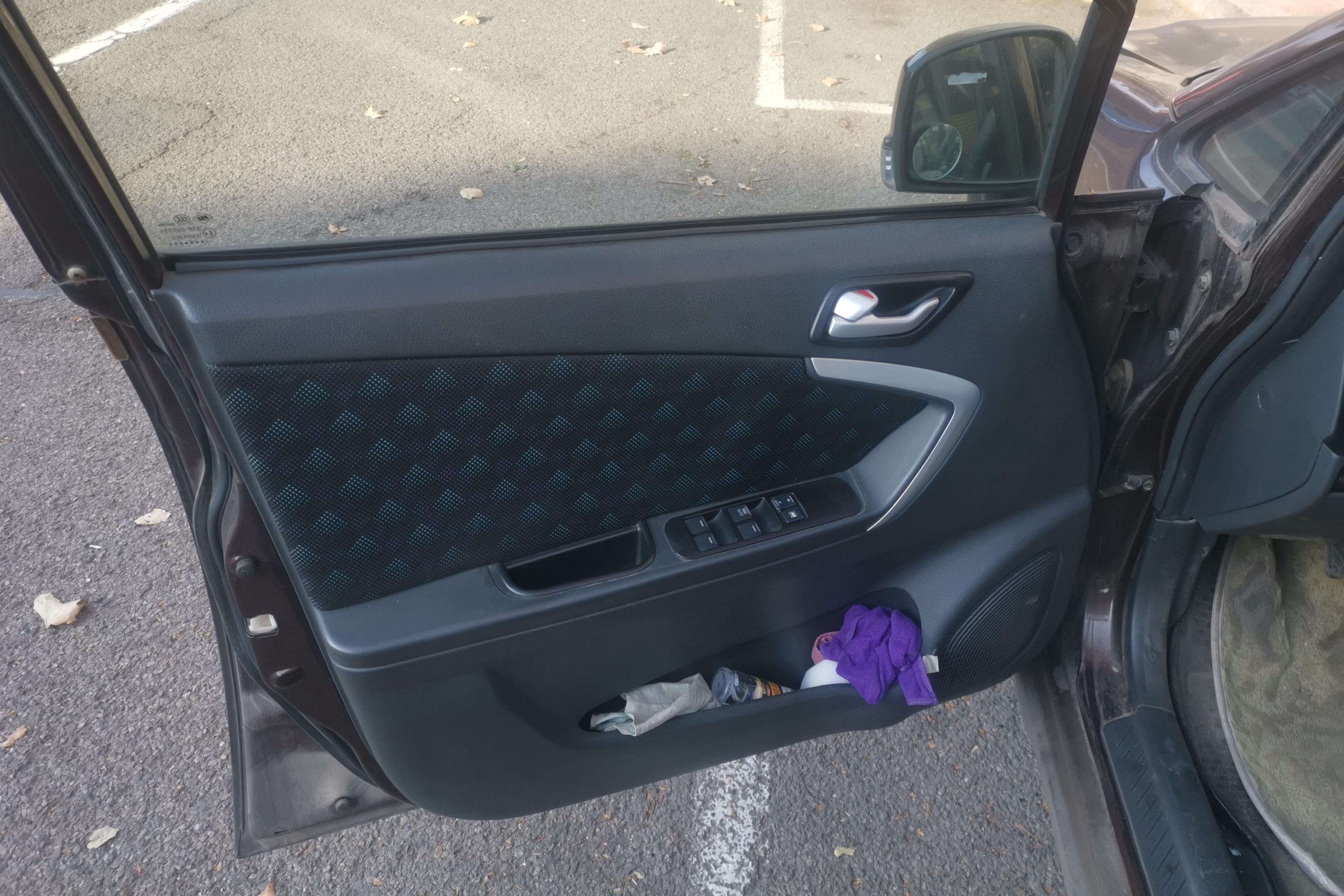 Suzuki Liana A6 2015 immagine di auto #3