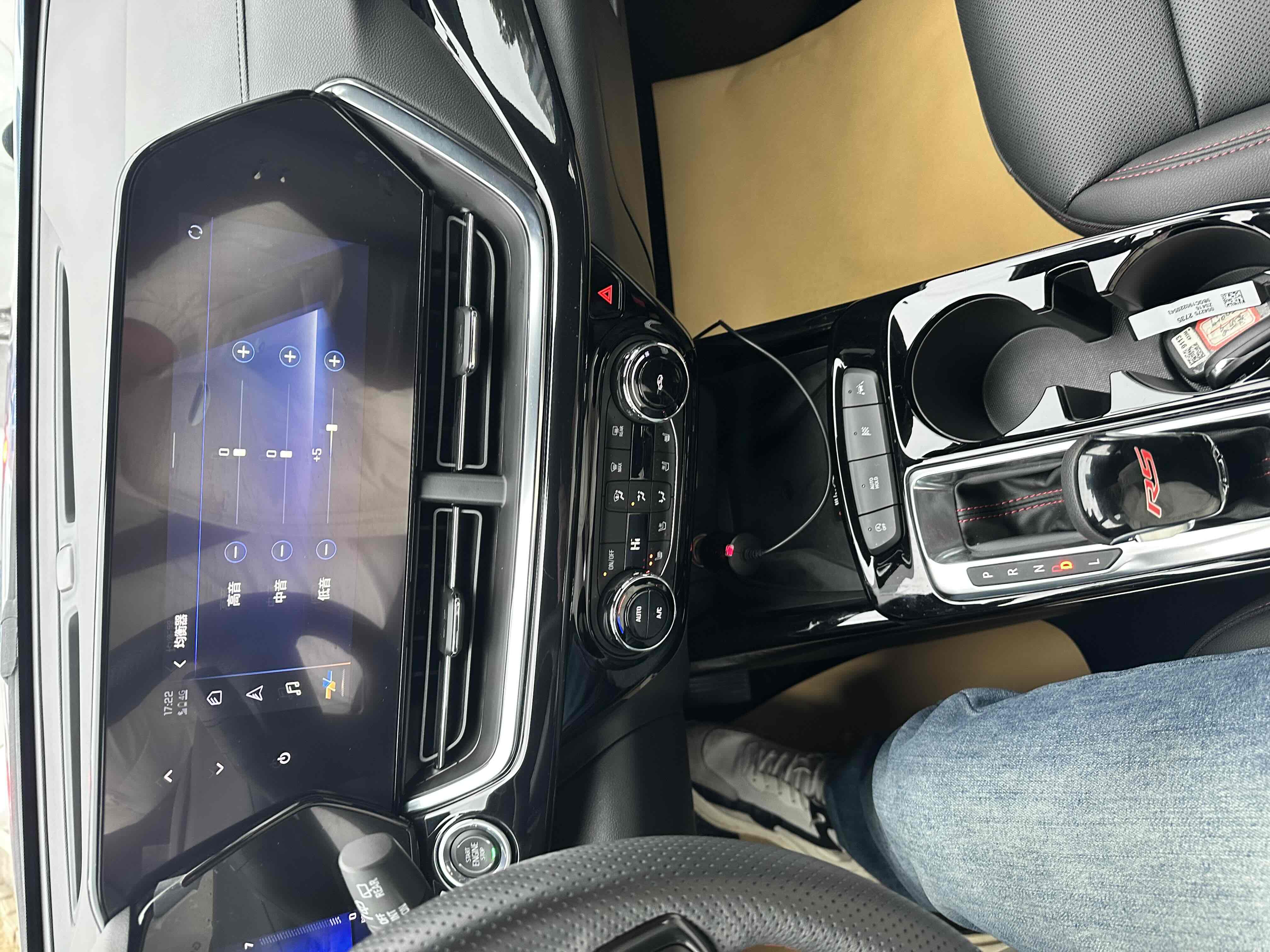 Mercedes-Benz Maybach S Class New Energy 2022 car image #3