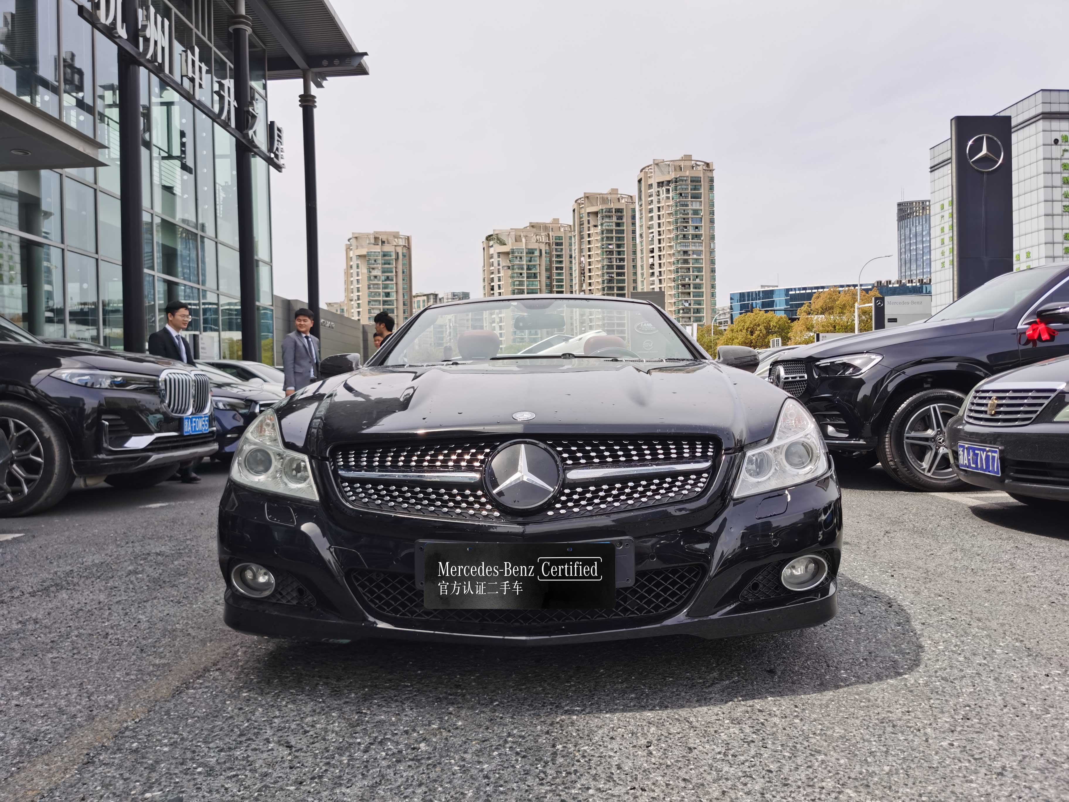 Mercedes-Benz SL Class 2015 car image #3