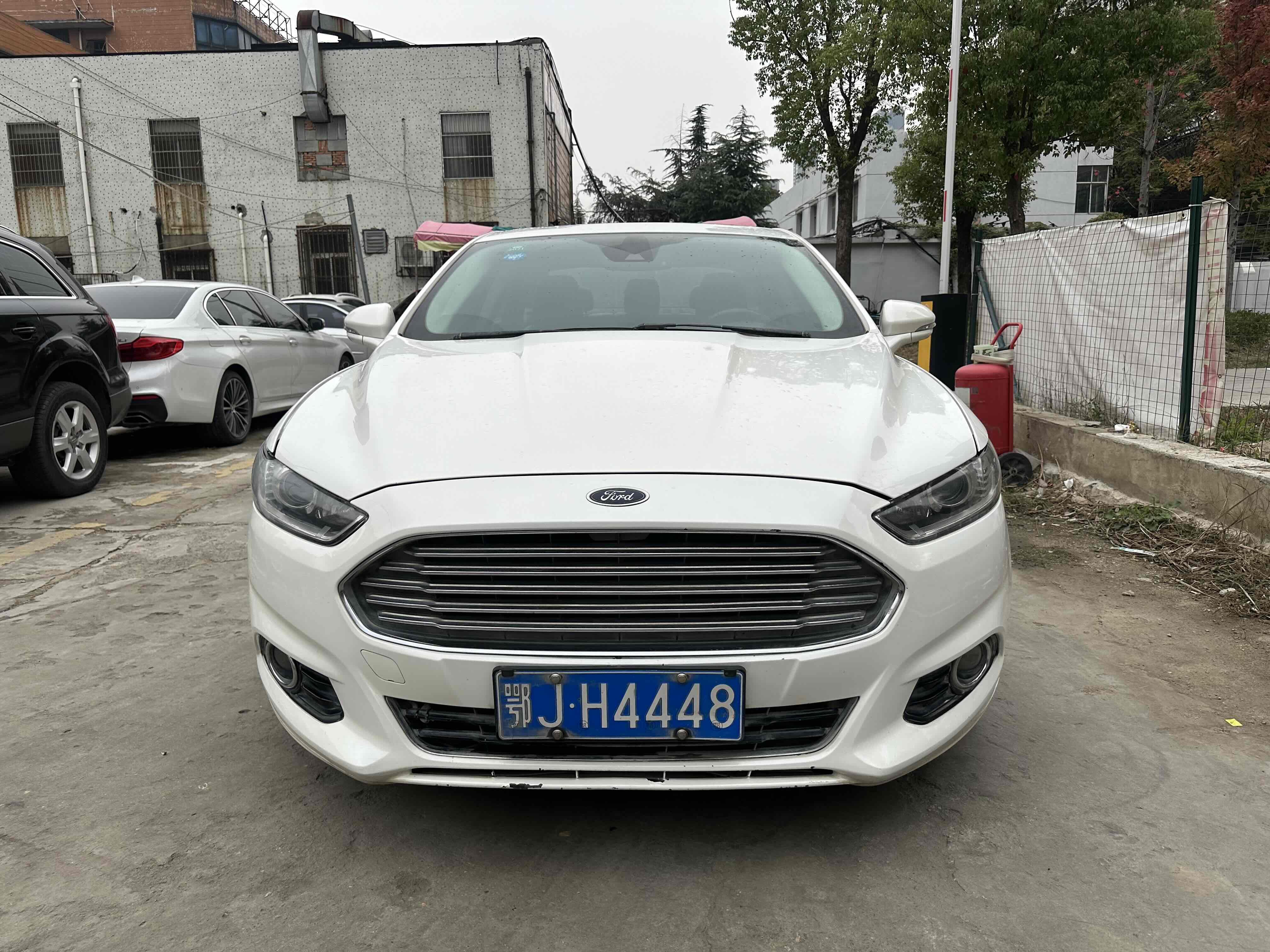 Ford Zhisheng 2015 #3 Ford Zhisheng 2015 car image #3