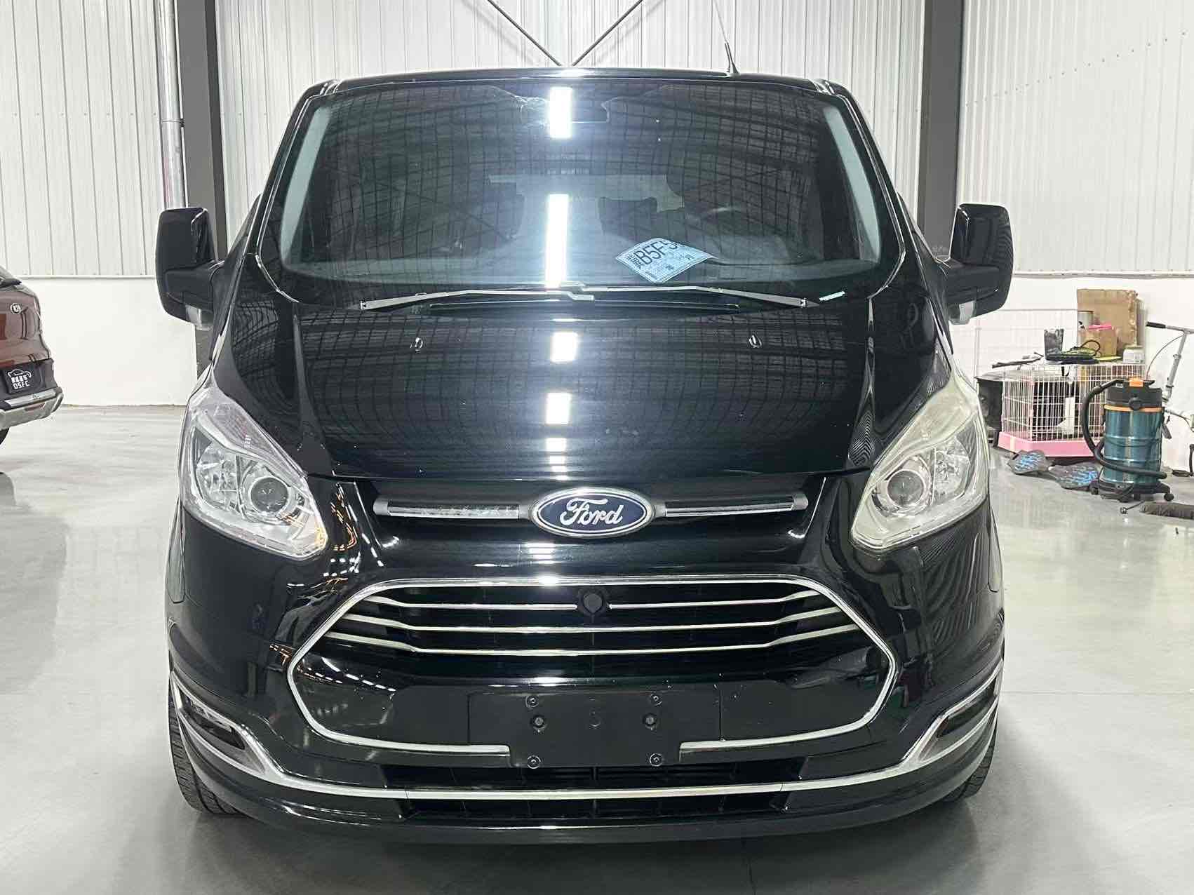 Ford Tourneo 2017 #3 Ford Tourneo 2017 immagine di auto #3