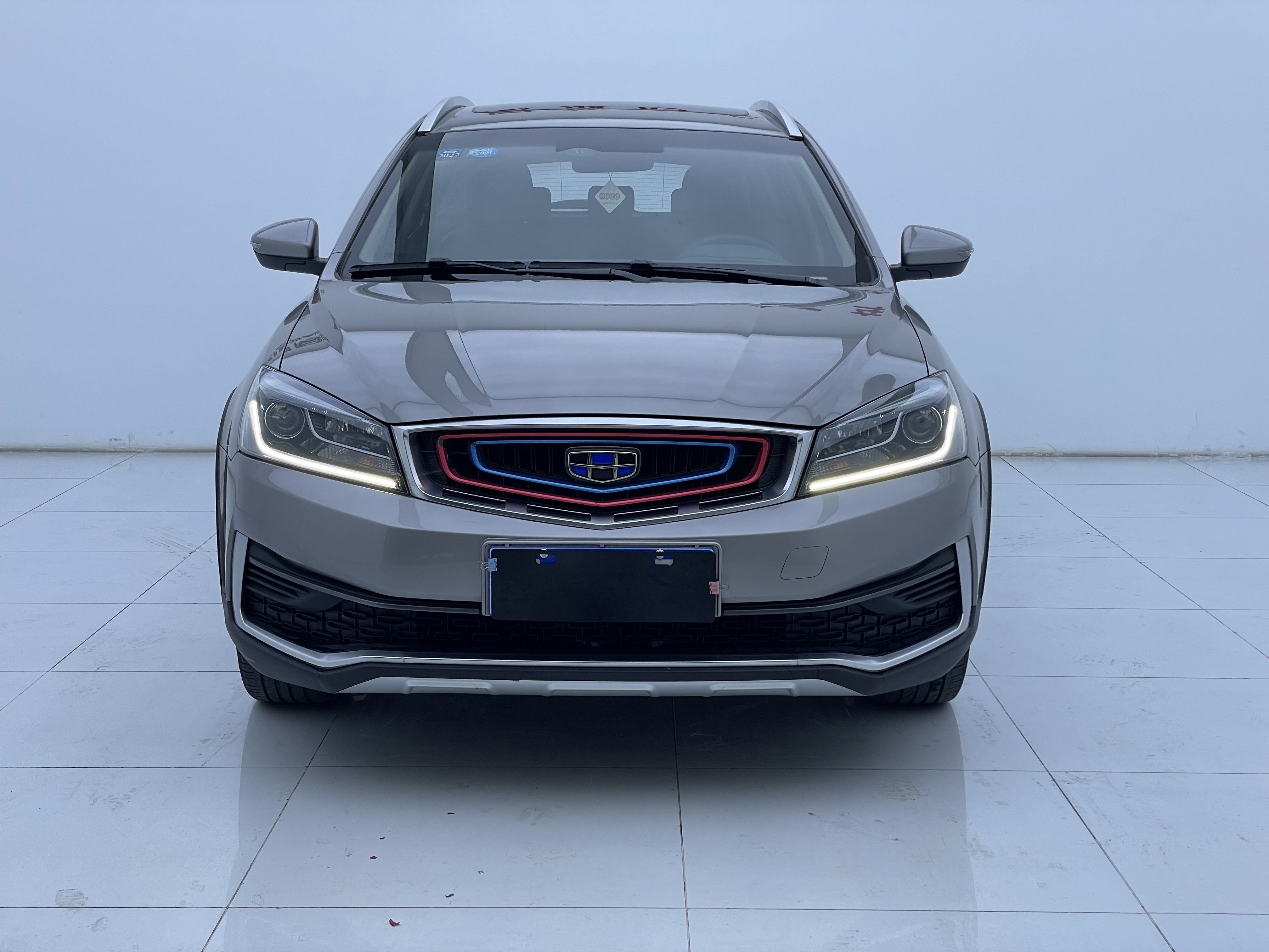 GEELY Vision S1 2018 car image #3