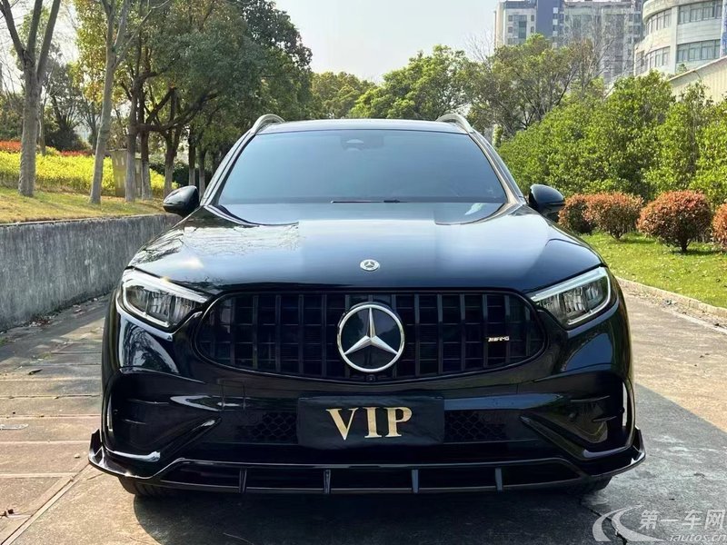 Mercedes-Benz GLC Coupe AMG 2023 car image #3