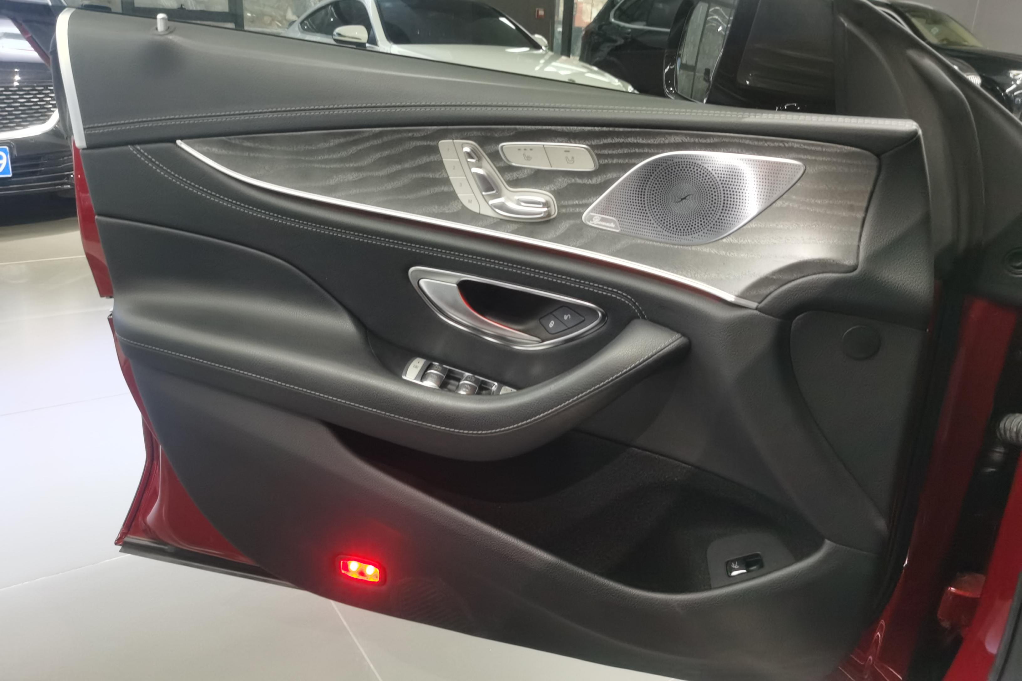 Mercedes-Benz CLS Class 2018 car image #3