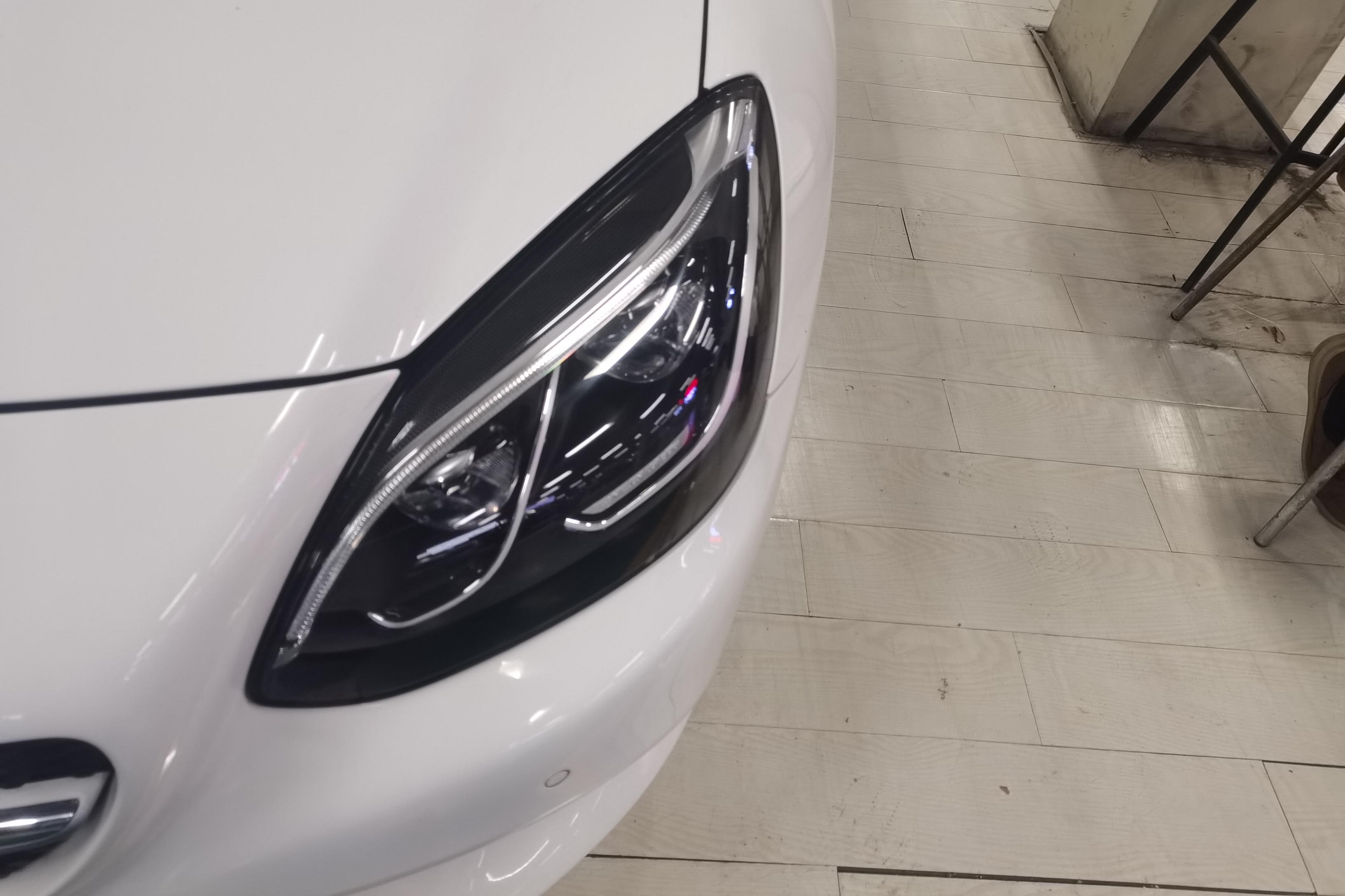 Mercedes-Benz SLC Class 2019 car image #3