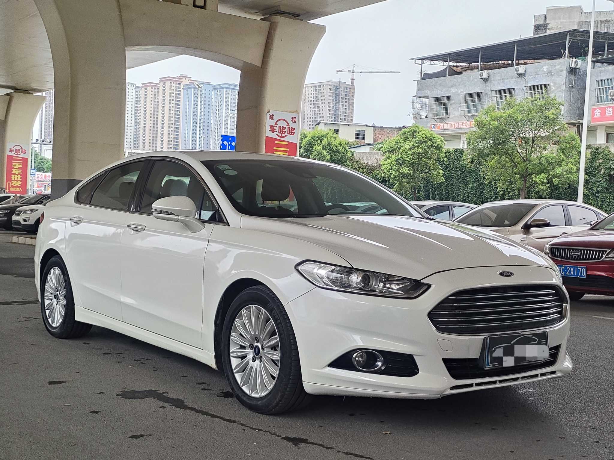 Ford Zhisheng 2015 #3 Ford Zhisheng 2015 car image #3