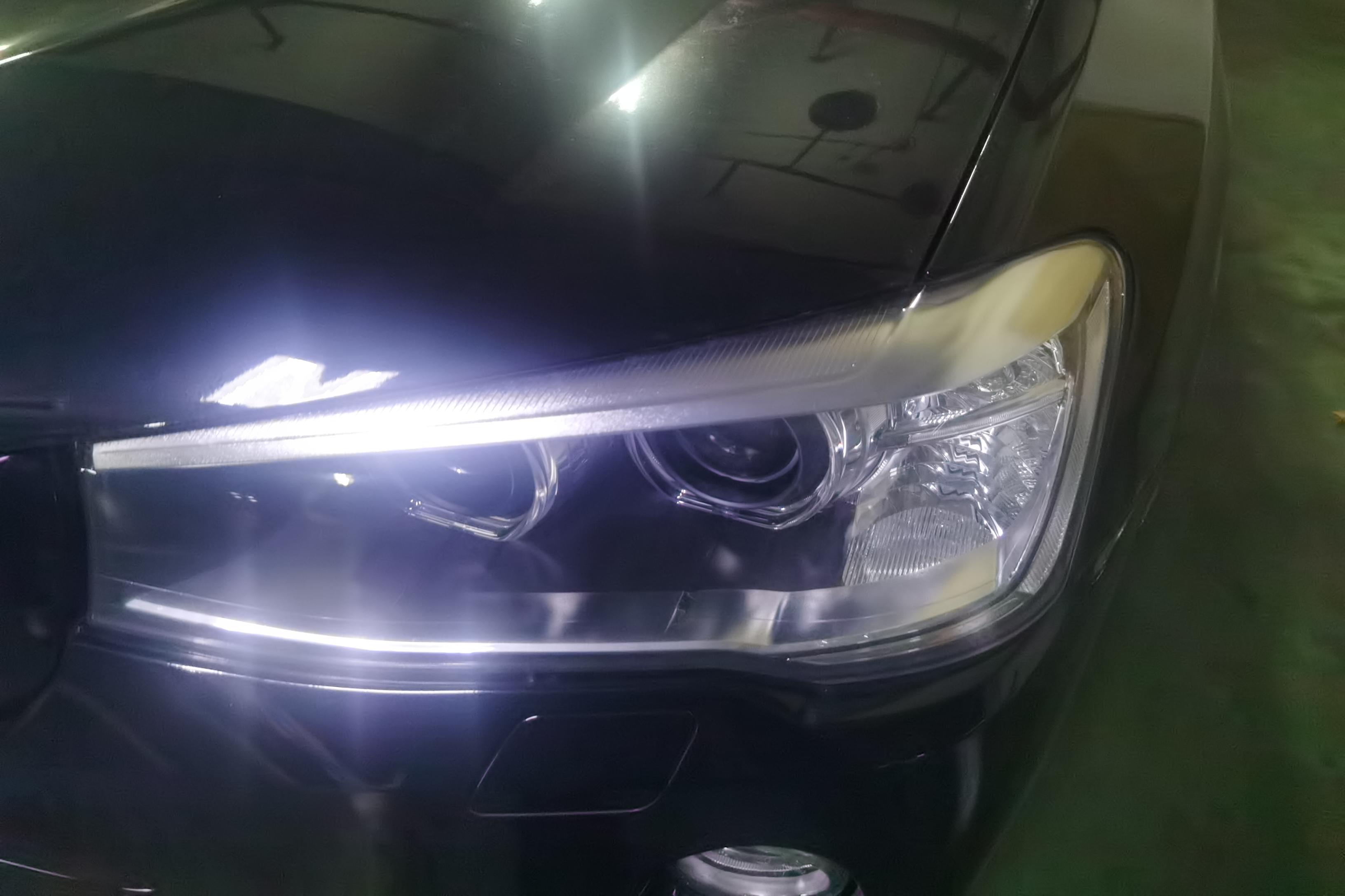 BMW X4 M40i 2017 car image #3