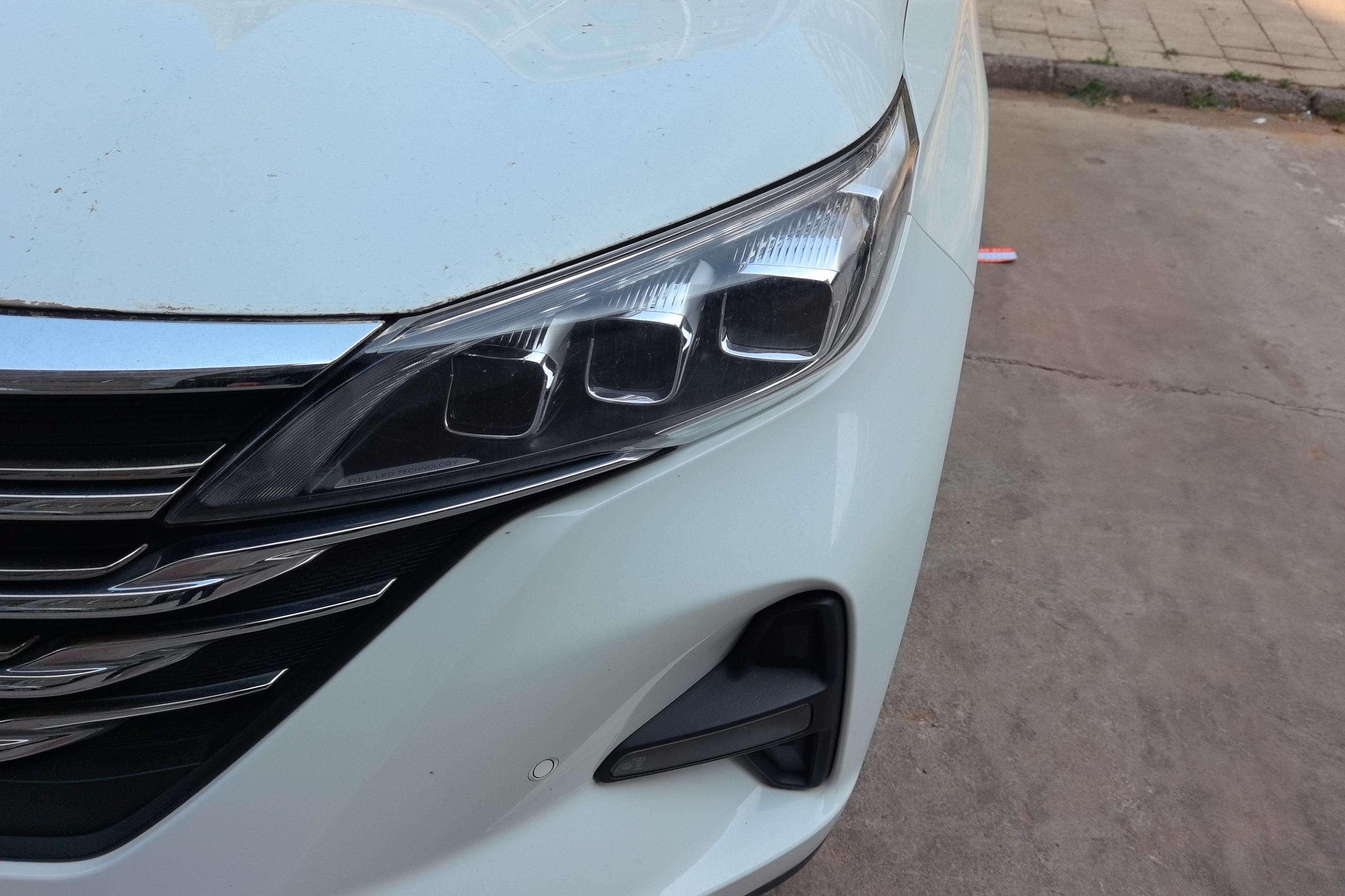 GAC Trumpchi GS5 2019 car image #3