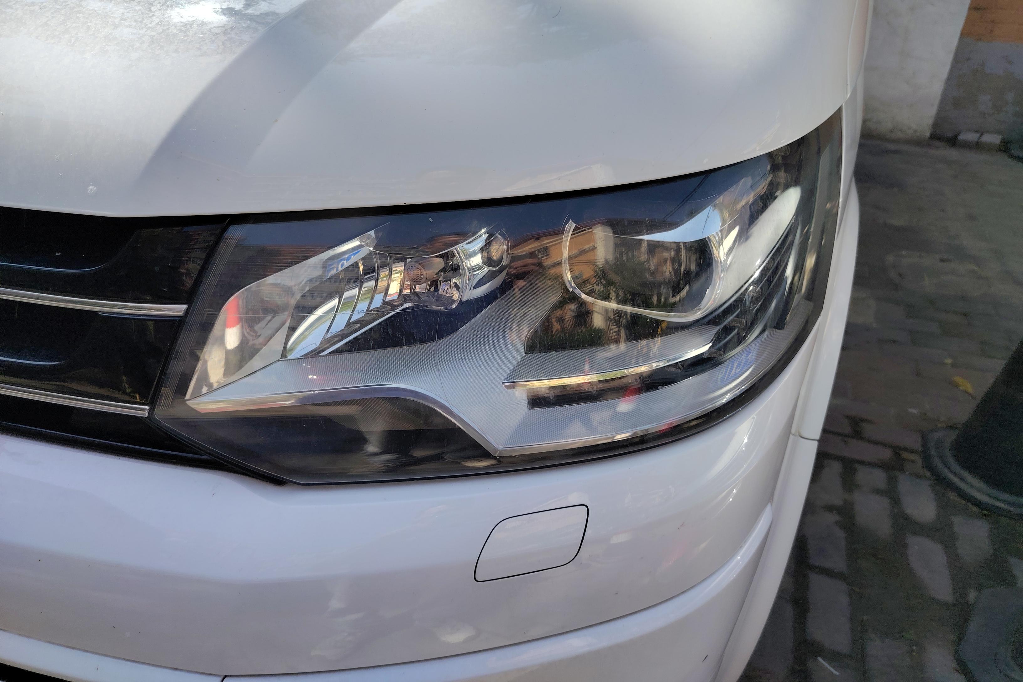 Volkswagen Multivan 2012 #3 Volkswagen Multivan 2012 imagem de carro #3