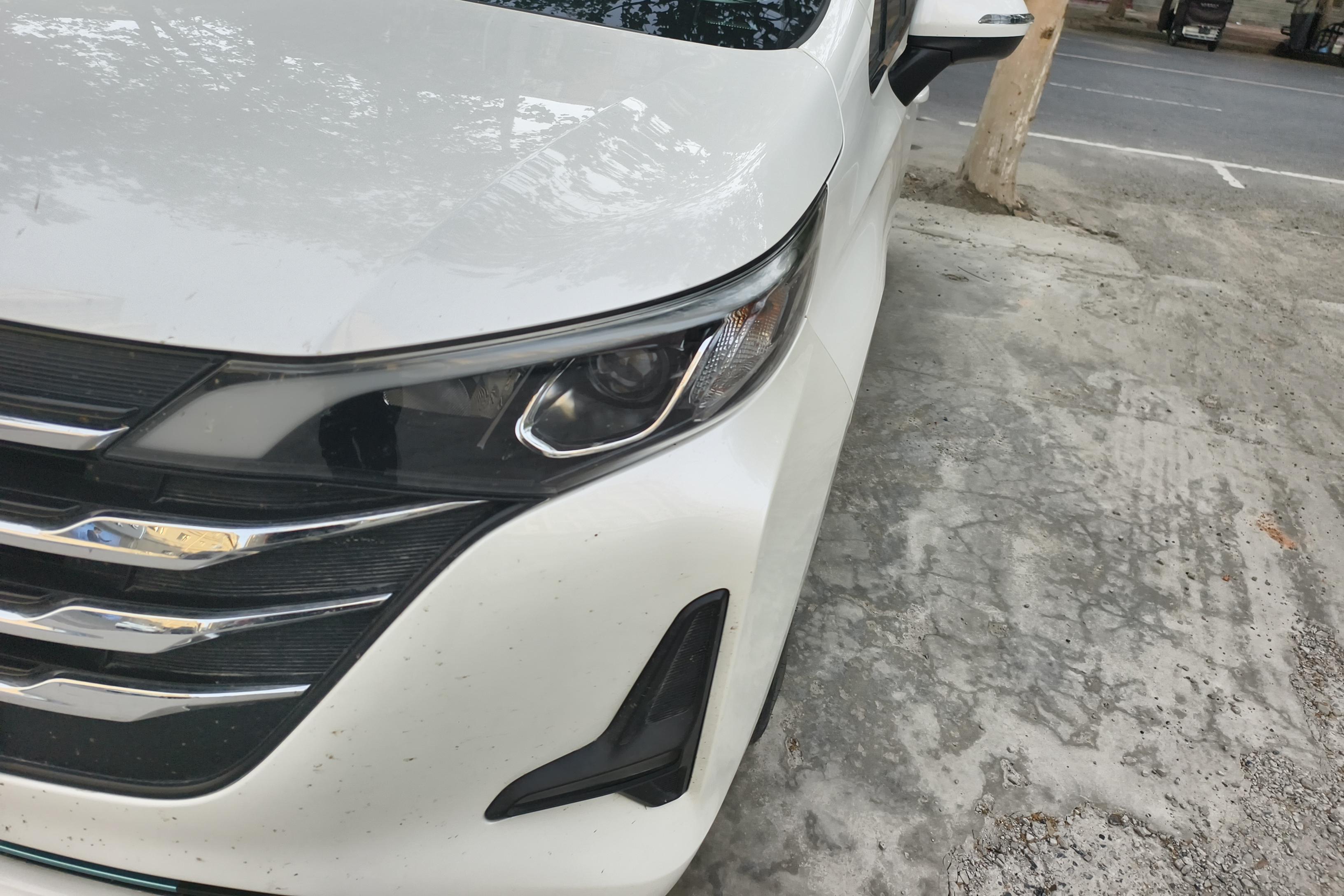 GAC Trumpchi M6 2019 car image #3