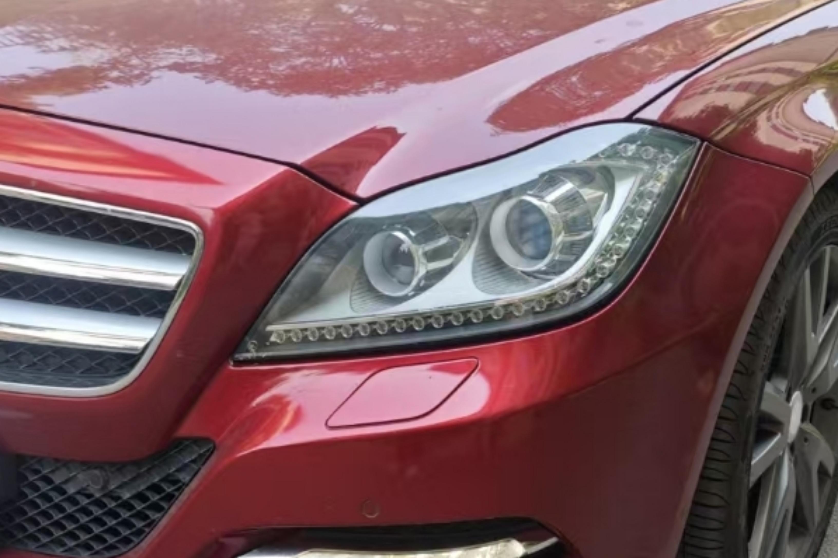 Mercedes-Benz CLS AMG 2012 صورة سيارة #3