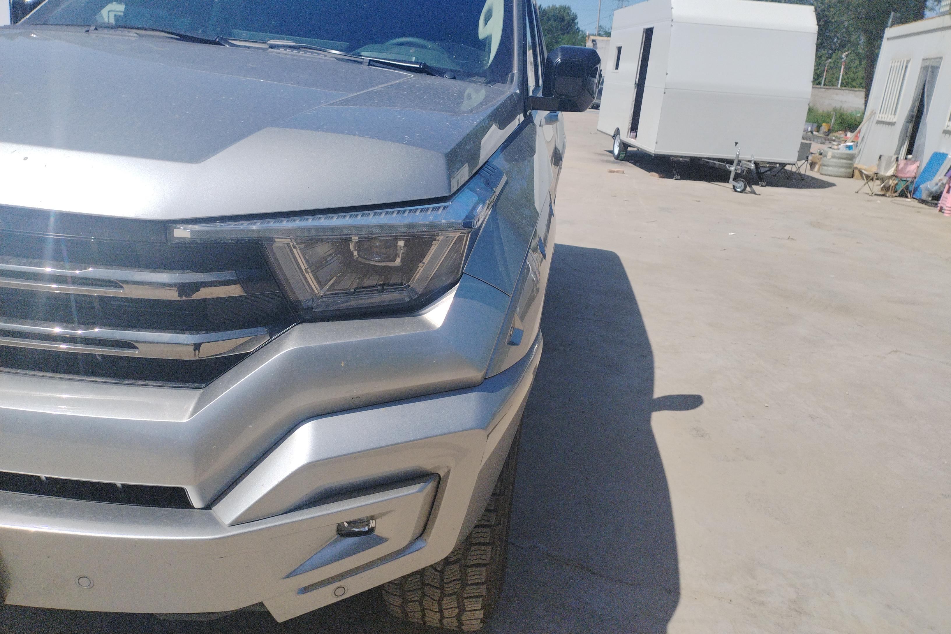 Tank 400 2023 car image #3