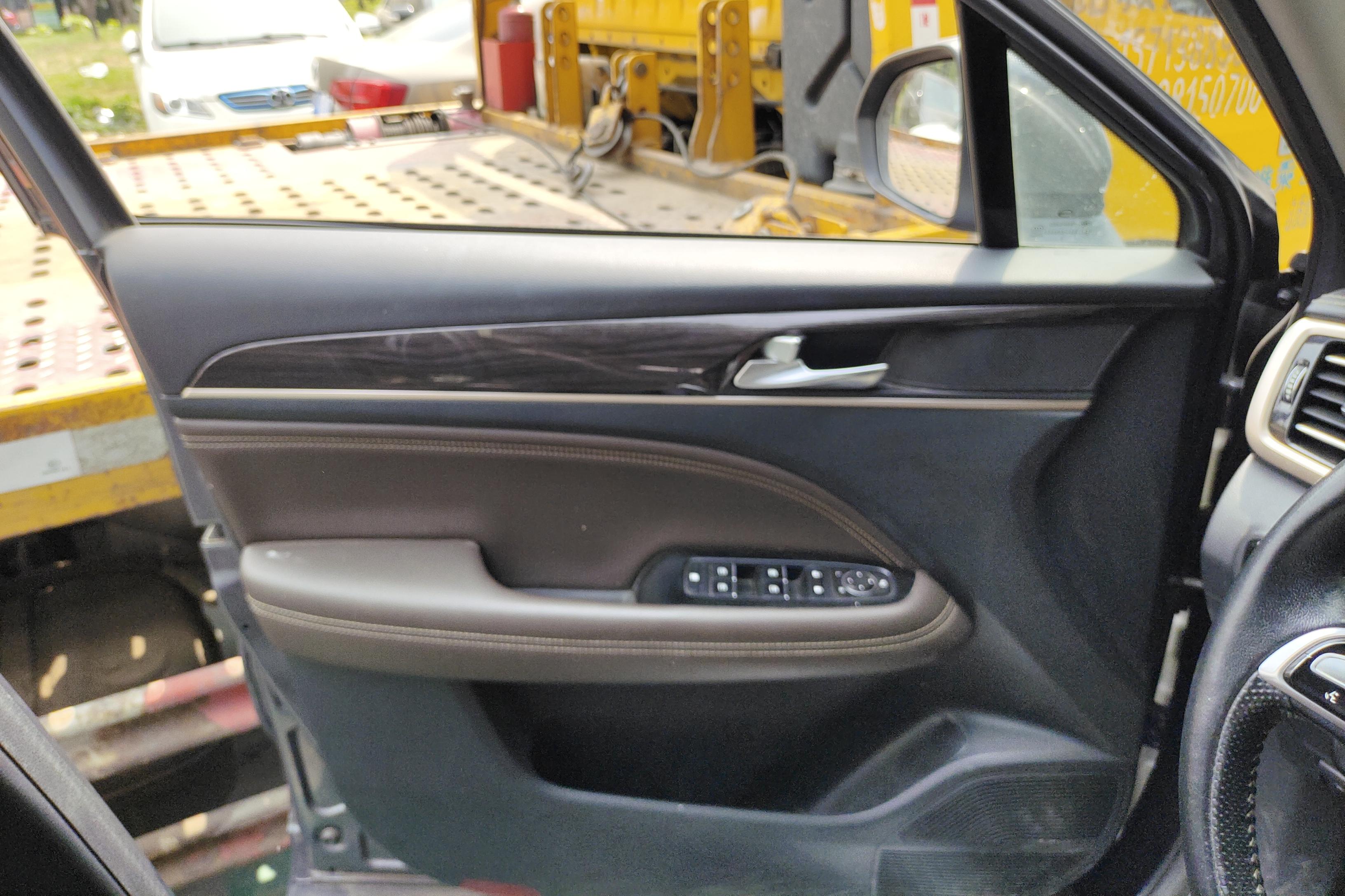 GAC Trumpchi GS5 2019 car image #3