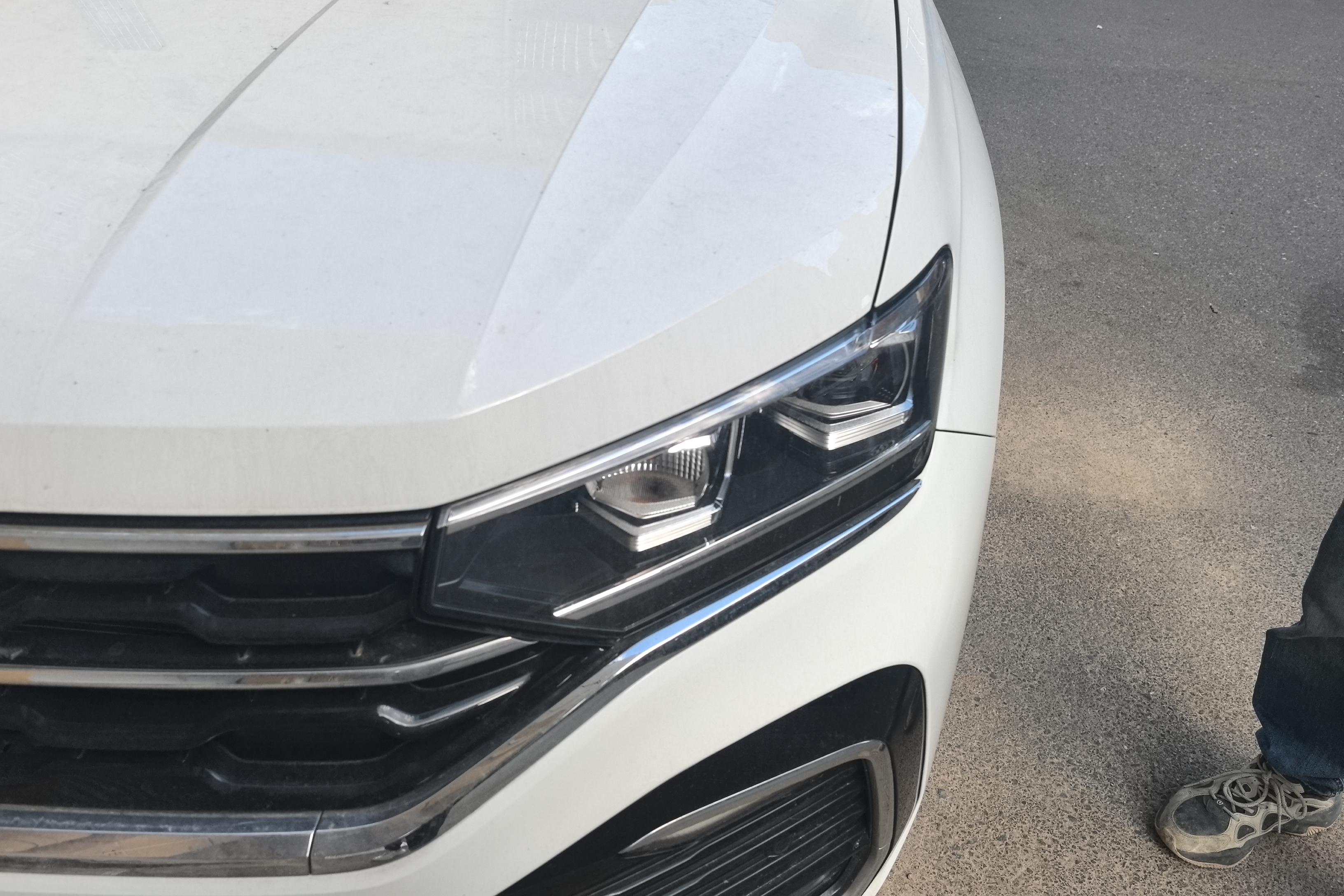 Volkswagen Tayron X 2023 car image #3