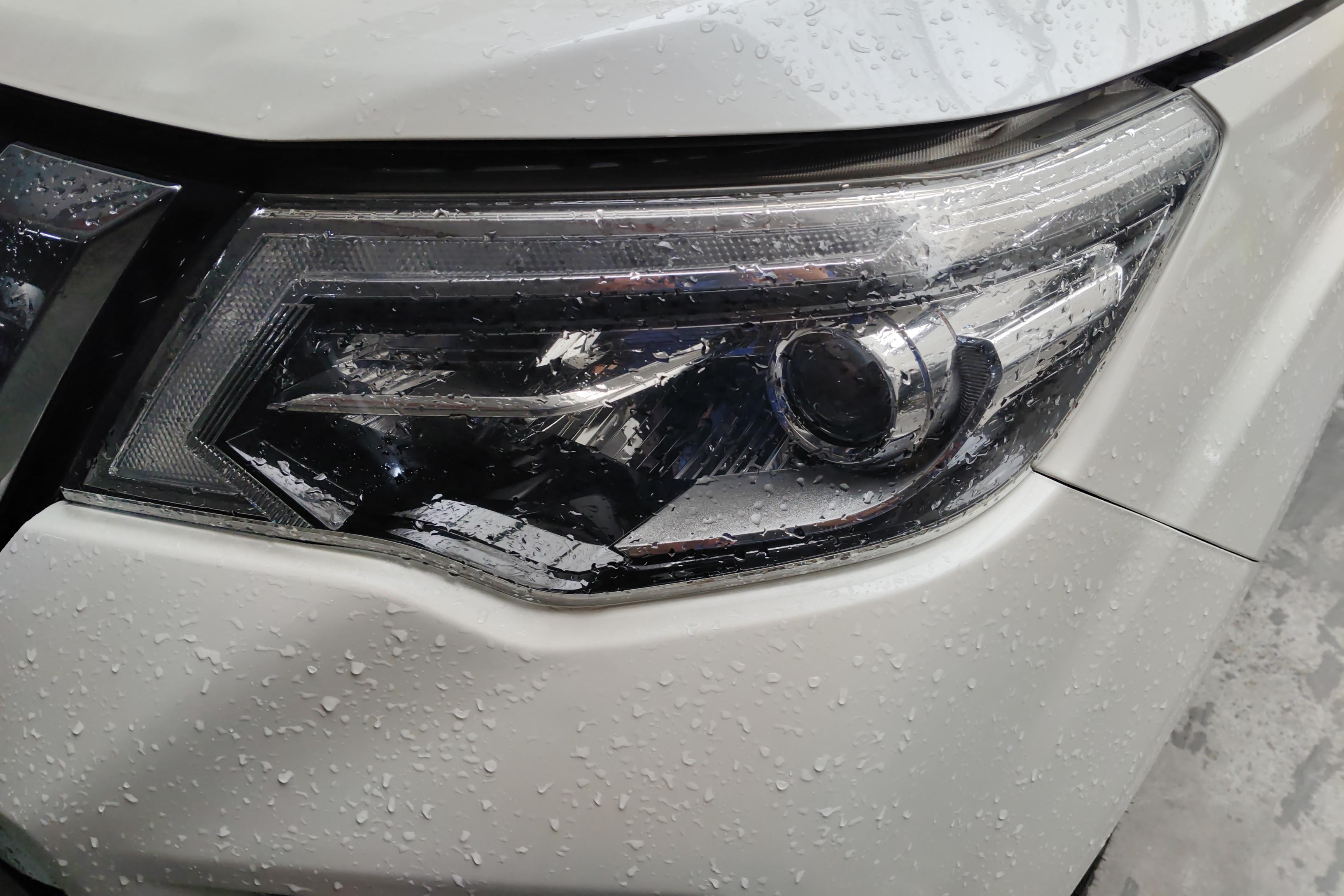 日产 途达 2018 汽车图片 #3