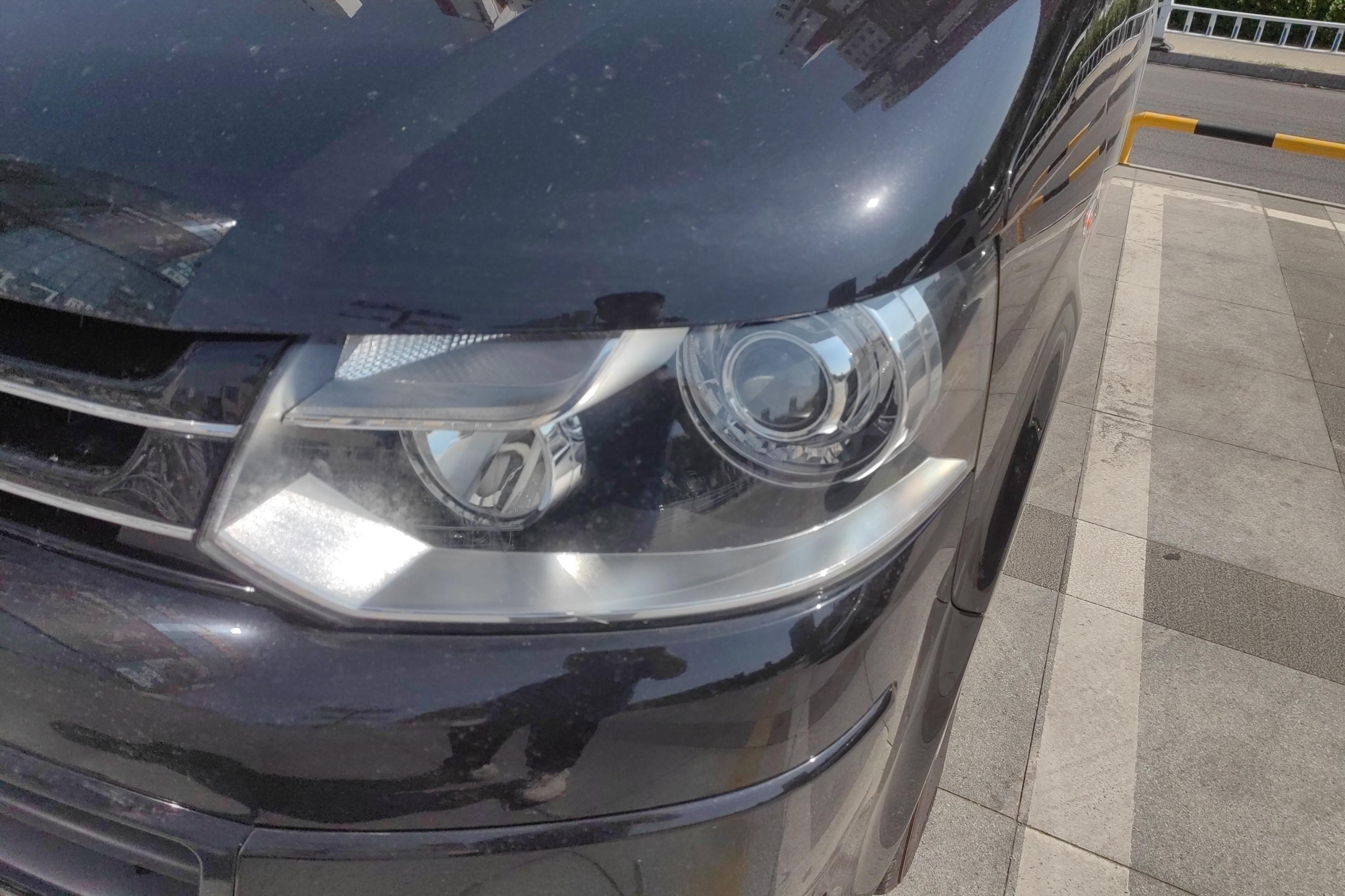 Volkswagen Caravelle 2016 car image #3