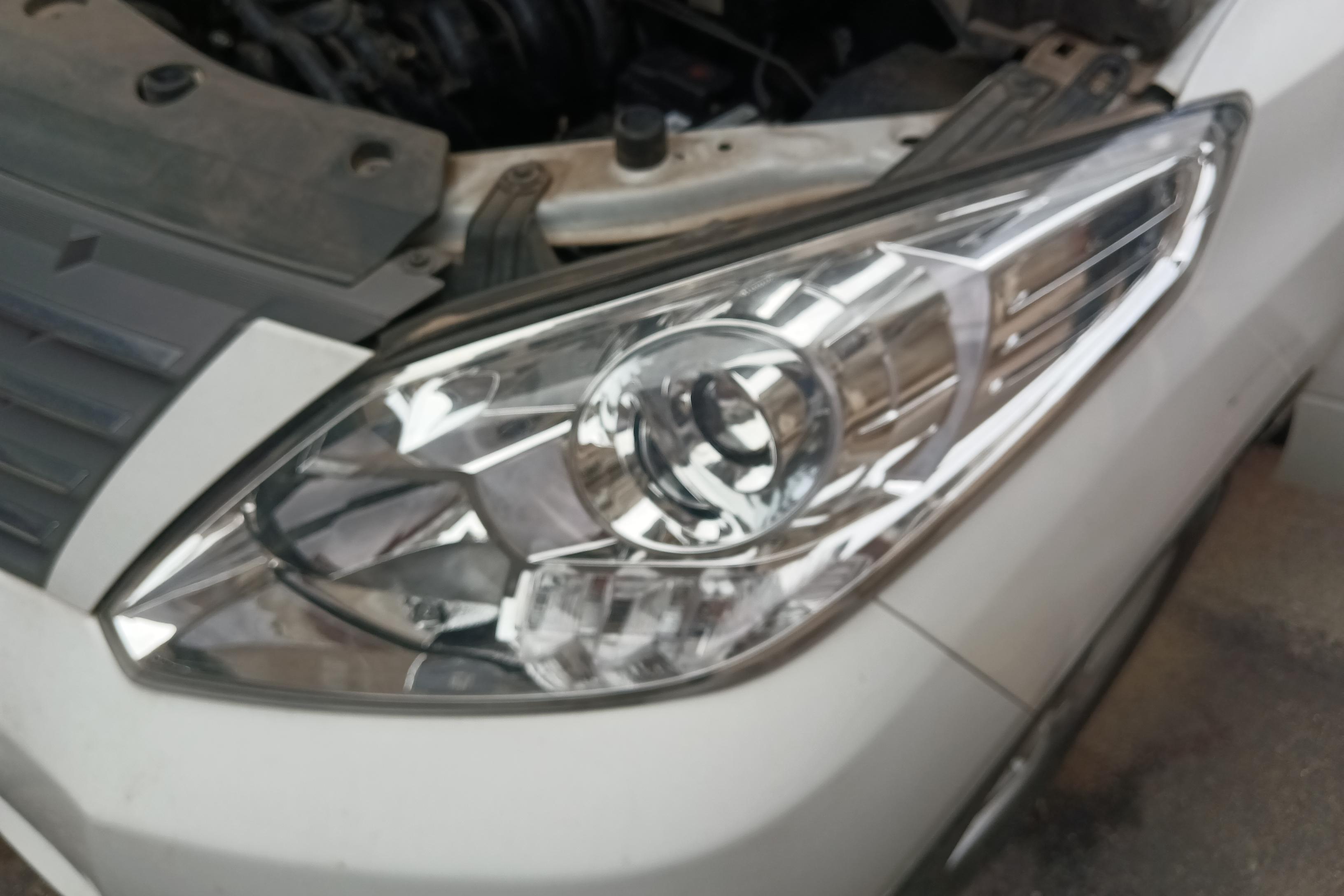 Forthing Lingzhi PLUS 2021 #3 Forthing Lingzhi PLUS 2021 car image #3