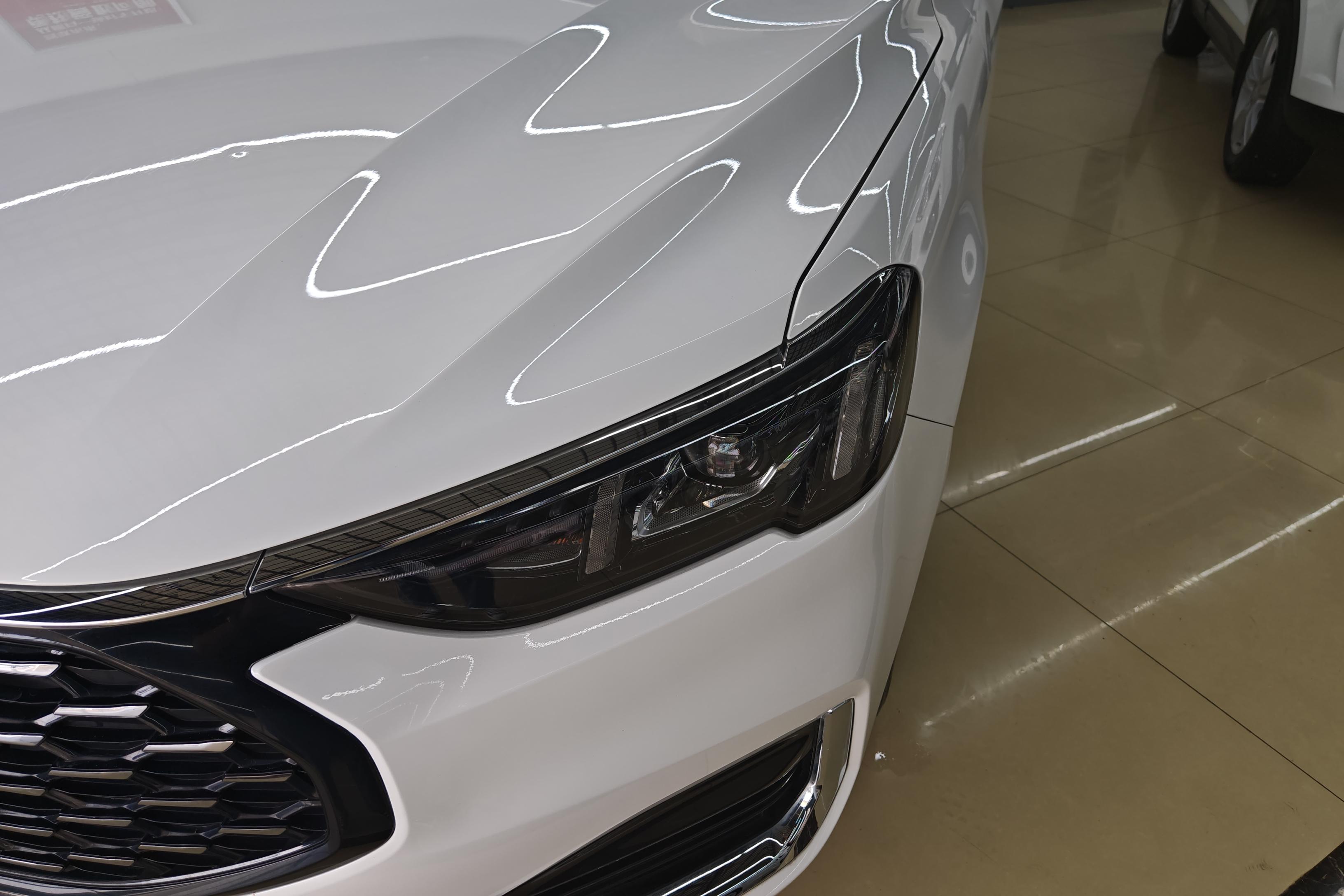 Ford Escort 2022 imagem de carro #3