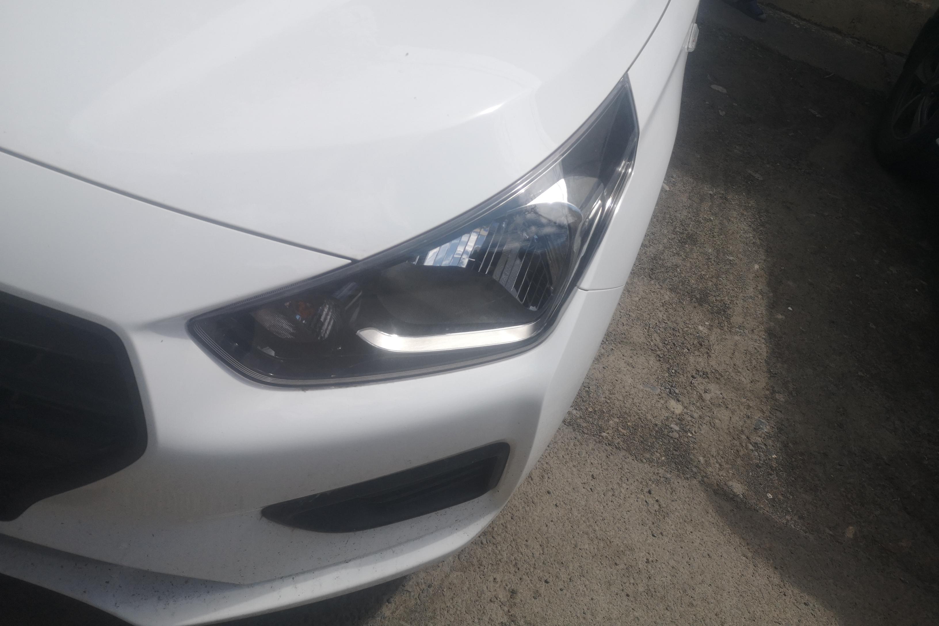 现代 瑞纳 2019 汽车图片 #3