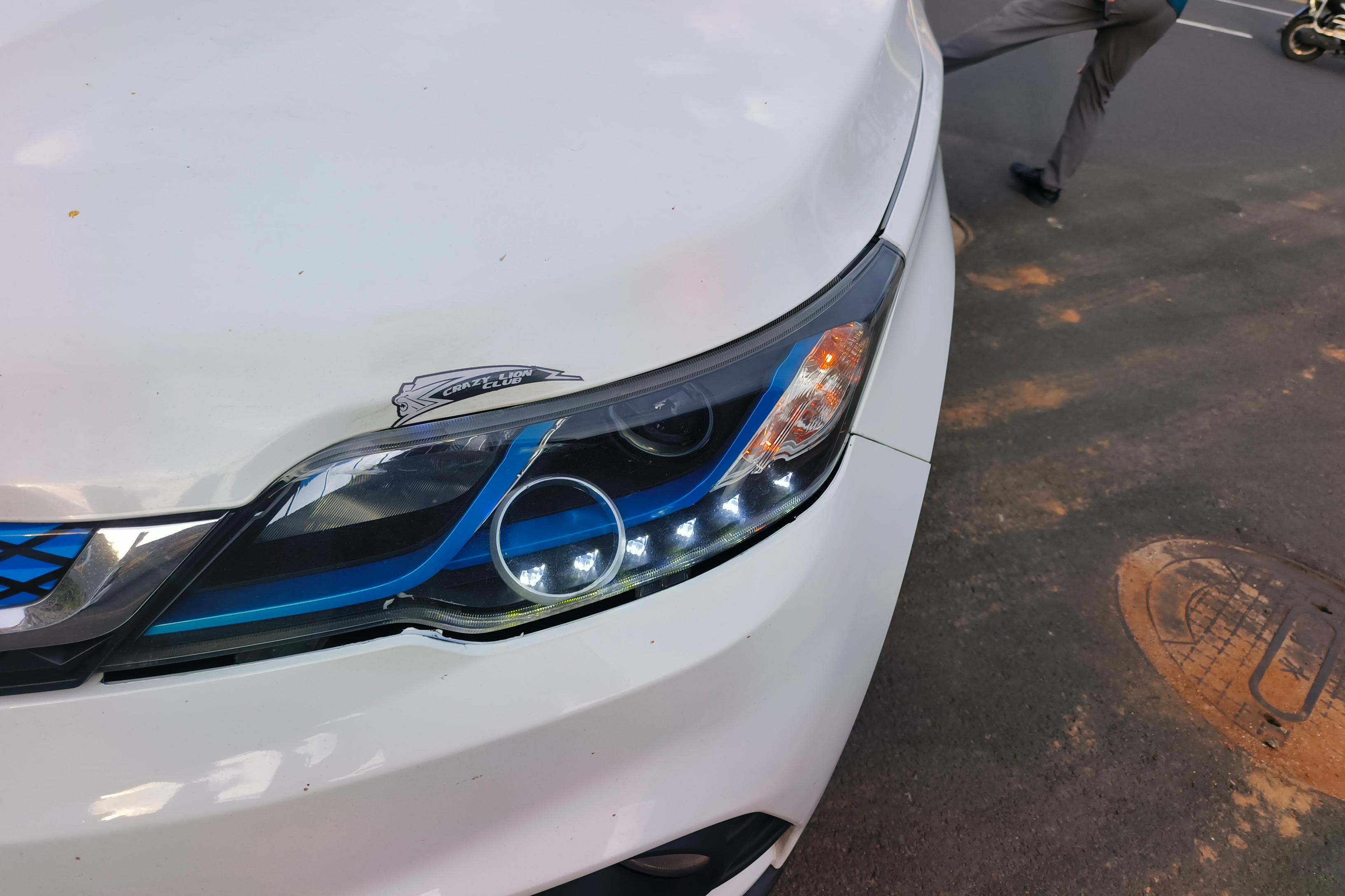 Soueast DX3 2018 #3 Soueast DX3 2018 car image #3