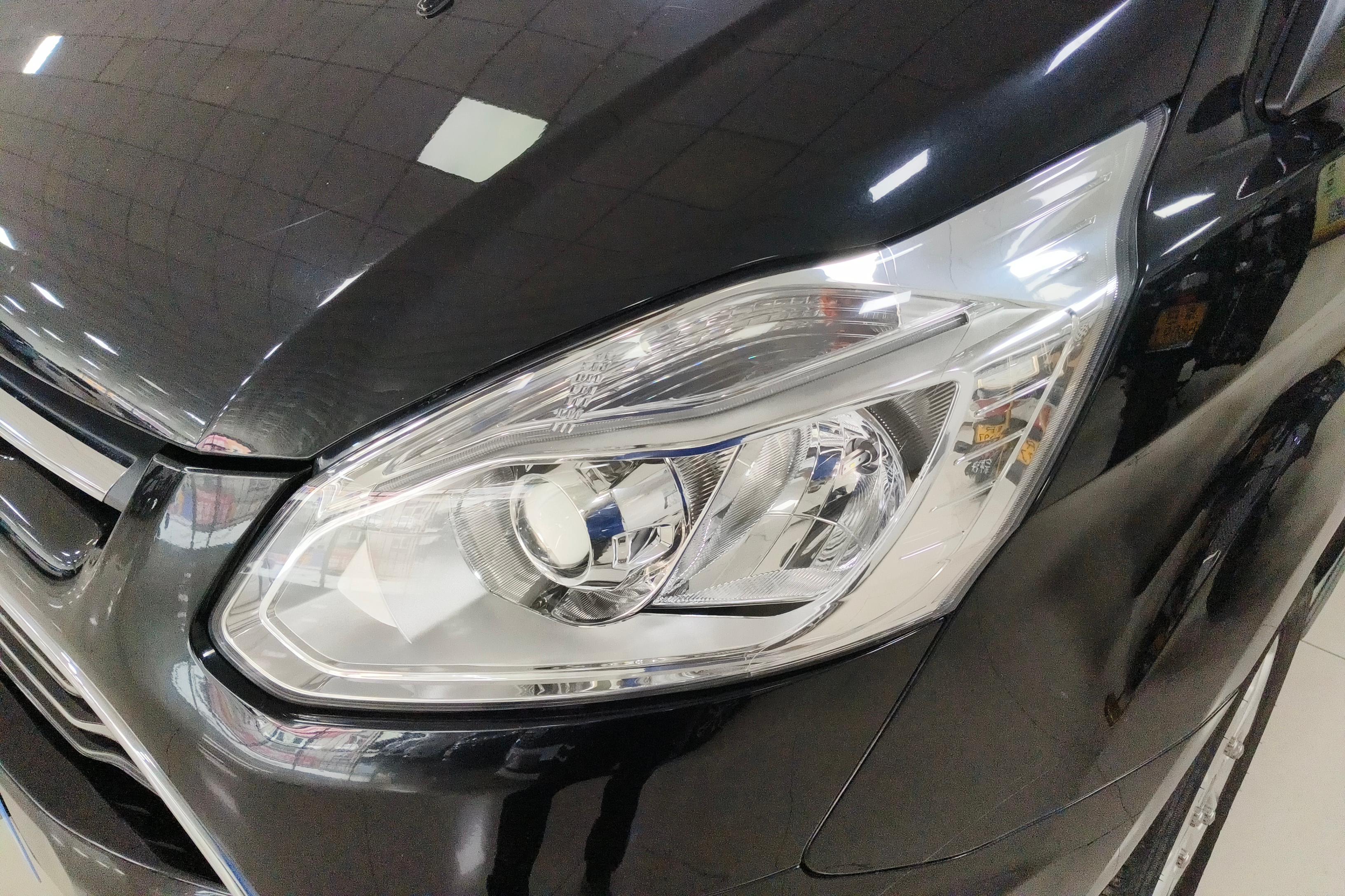 Ford Tourneo 2019 immagine di auto #3