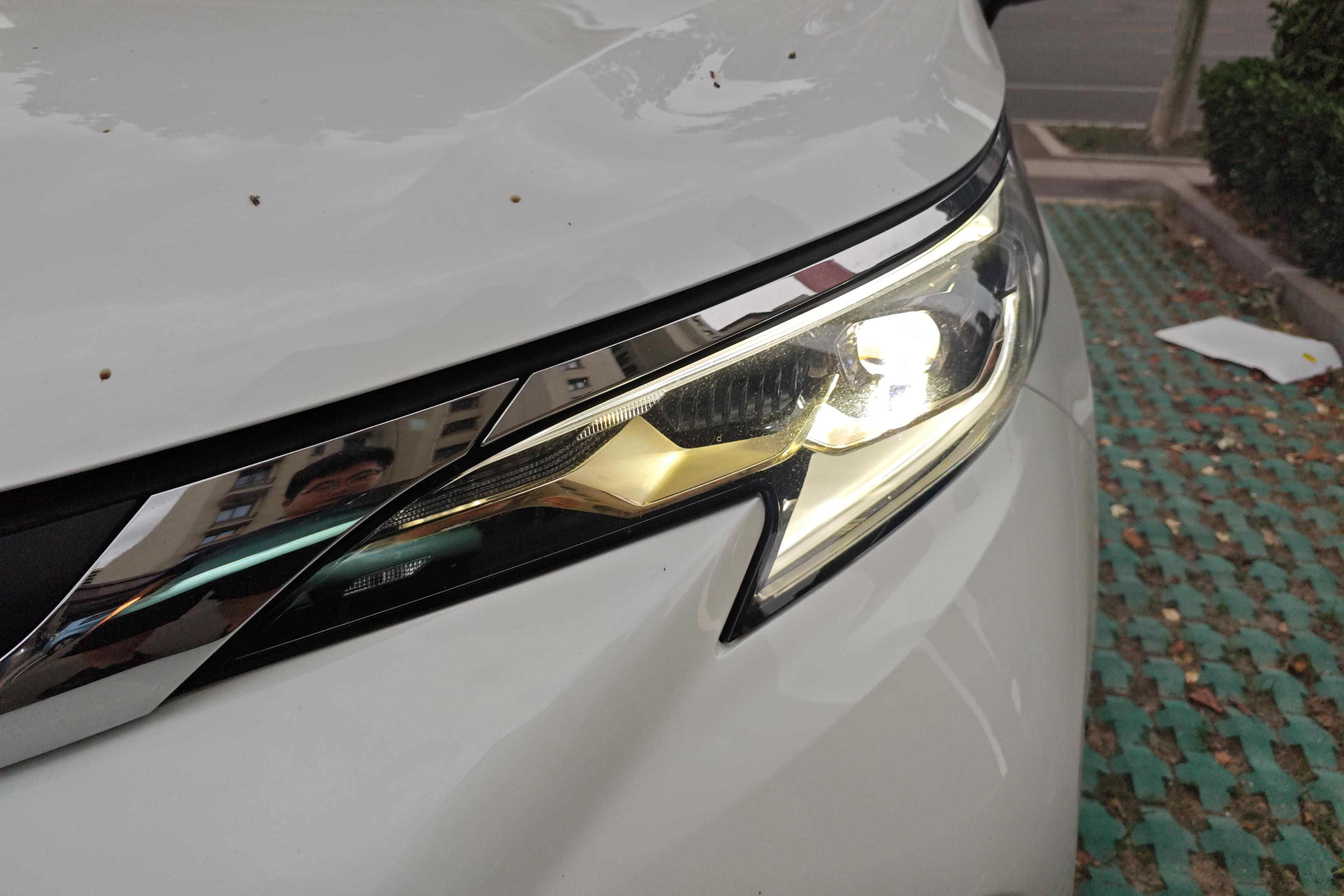 Toyota Granvia 2024 immagine di auto #3