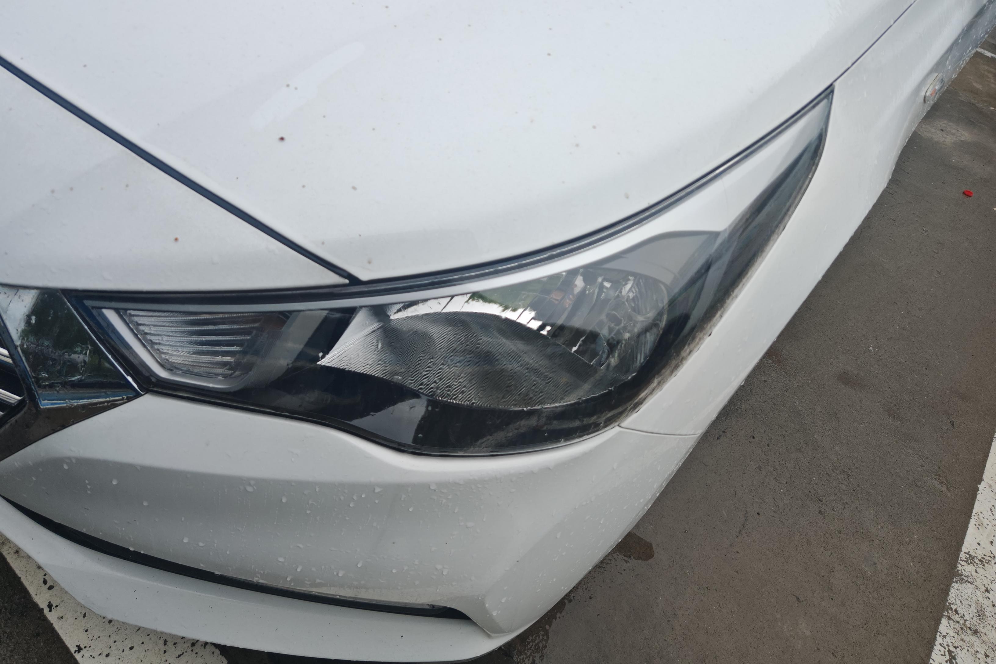 Hyundai Verna 2018 car image #3