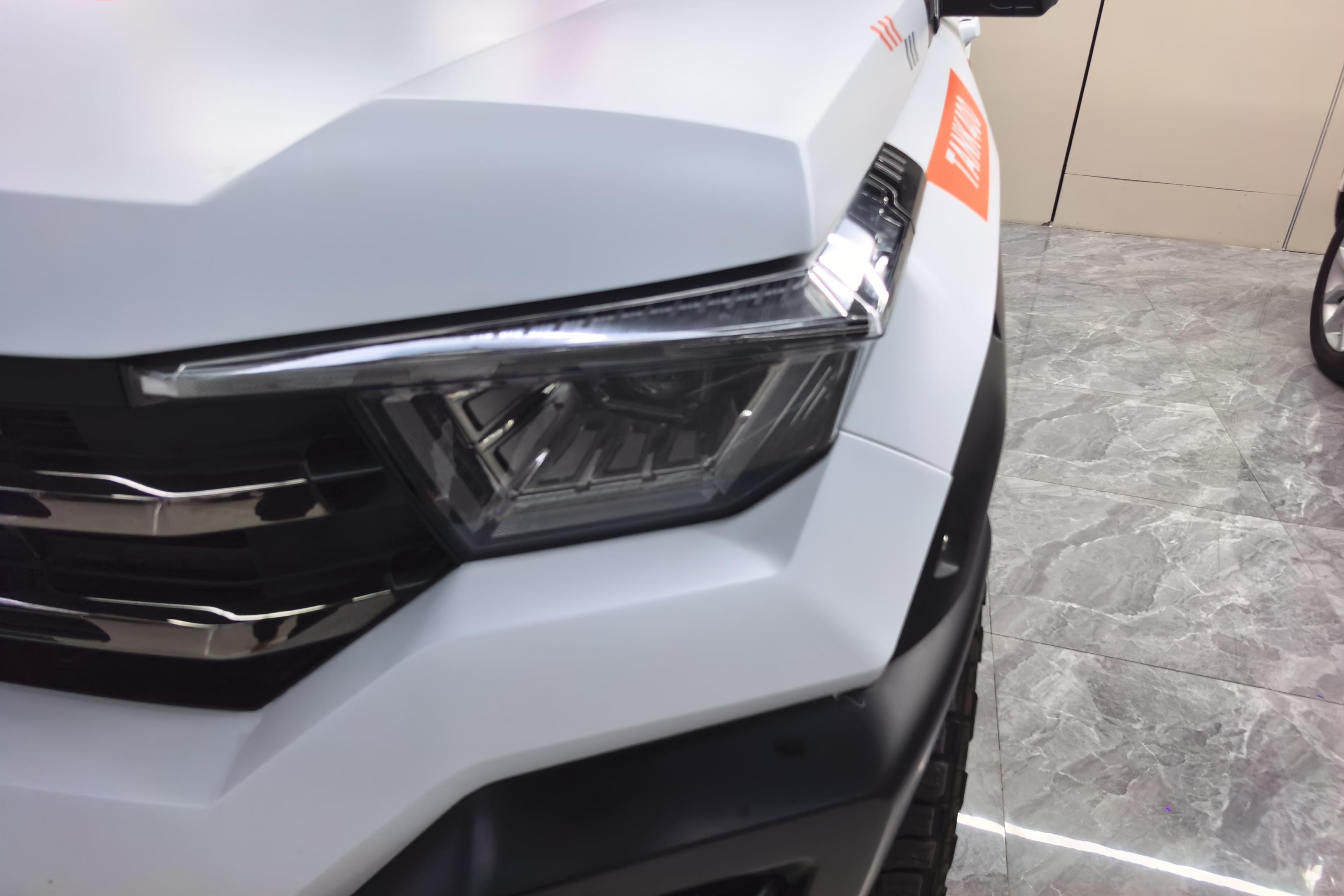 Tank 400 2023 car image #3