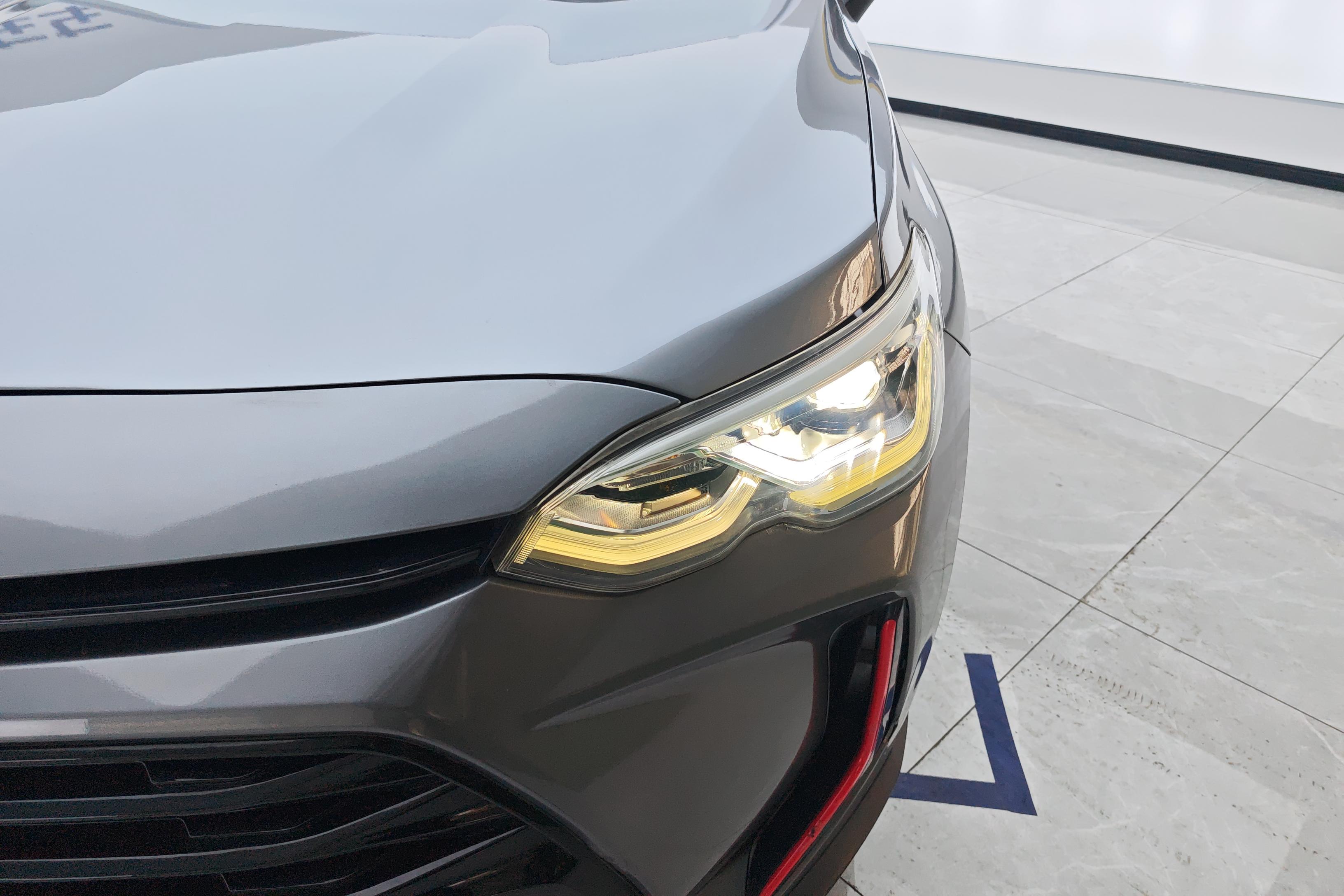 Chevrolet Orlando 2023 car image #3