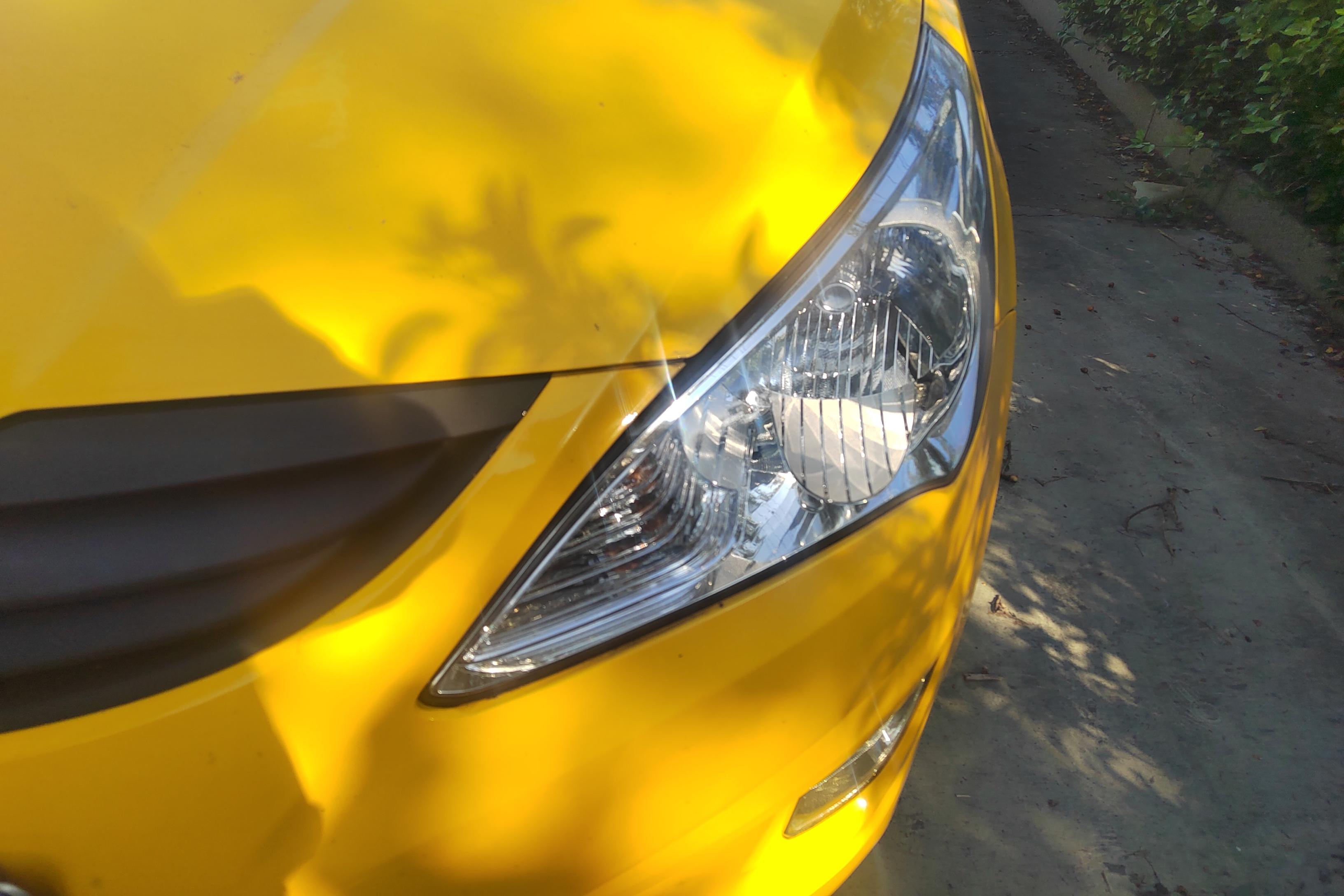 Hyundai Reina 2013 car image #3