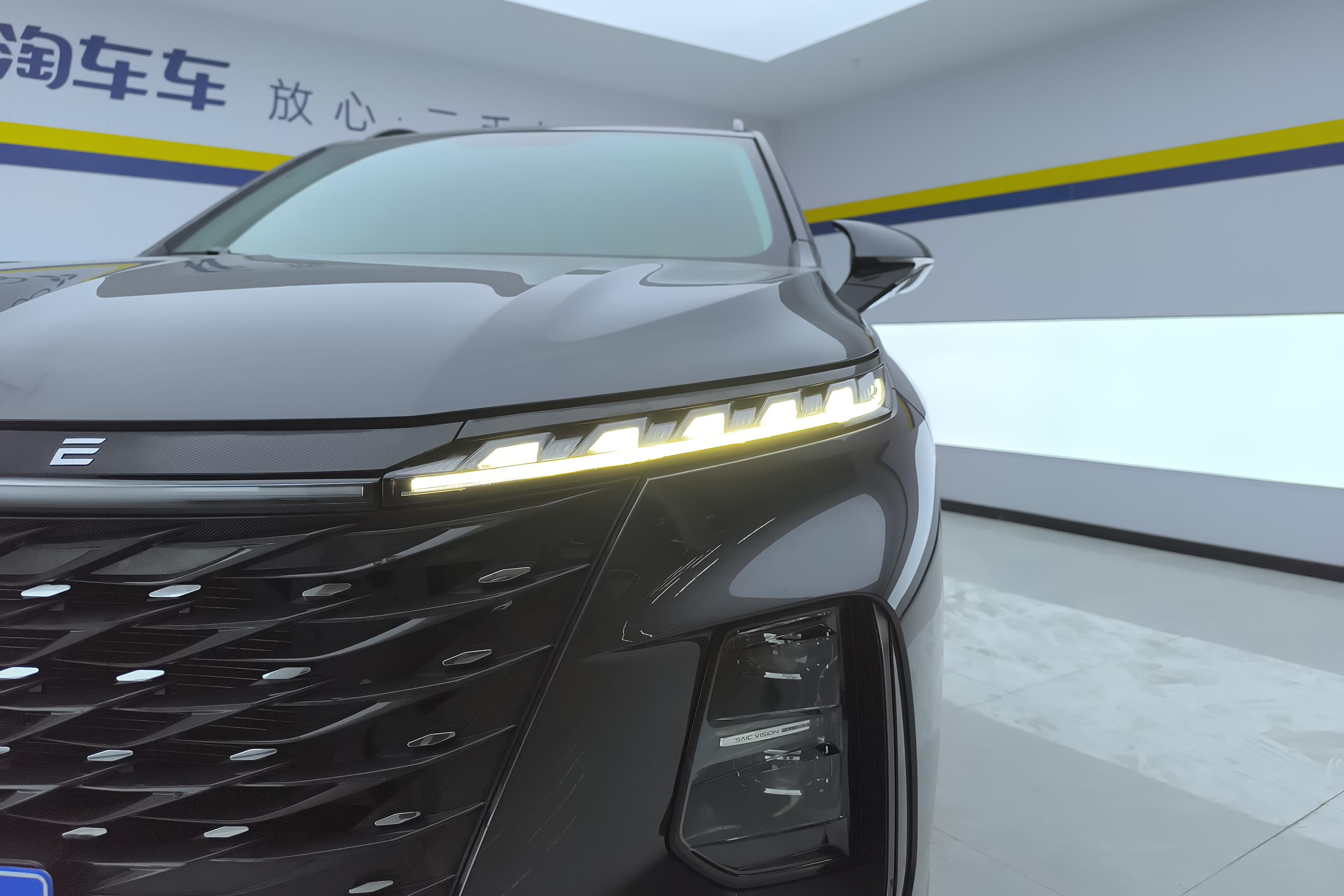 Roewe RX5 MAX 2023 изображение автомобиля #3