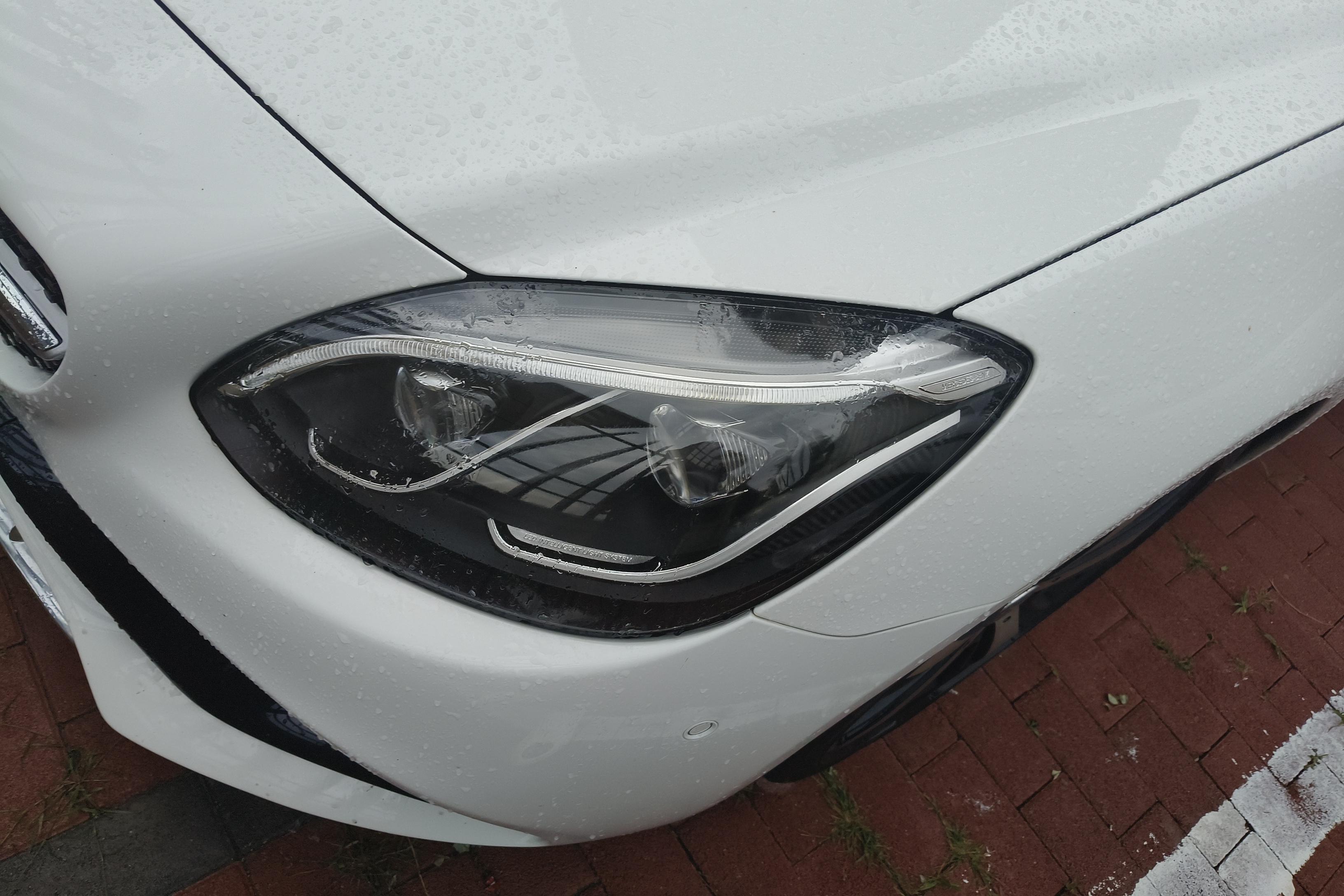 Mercedes-Benz SLC Class 2017 car image #3