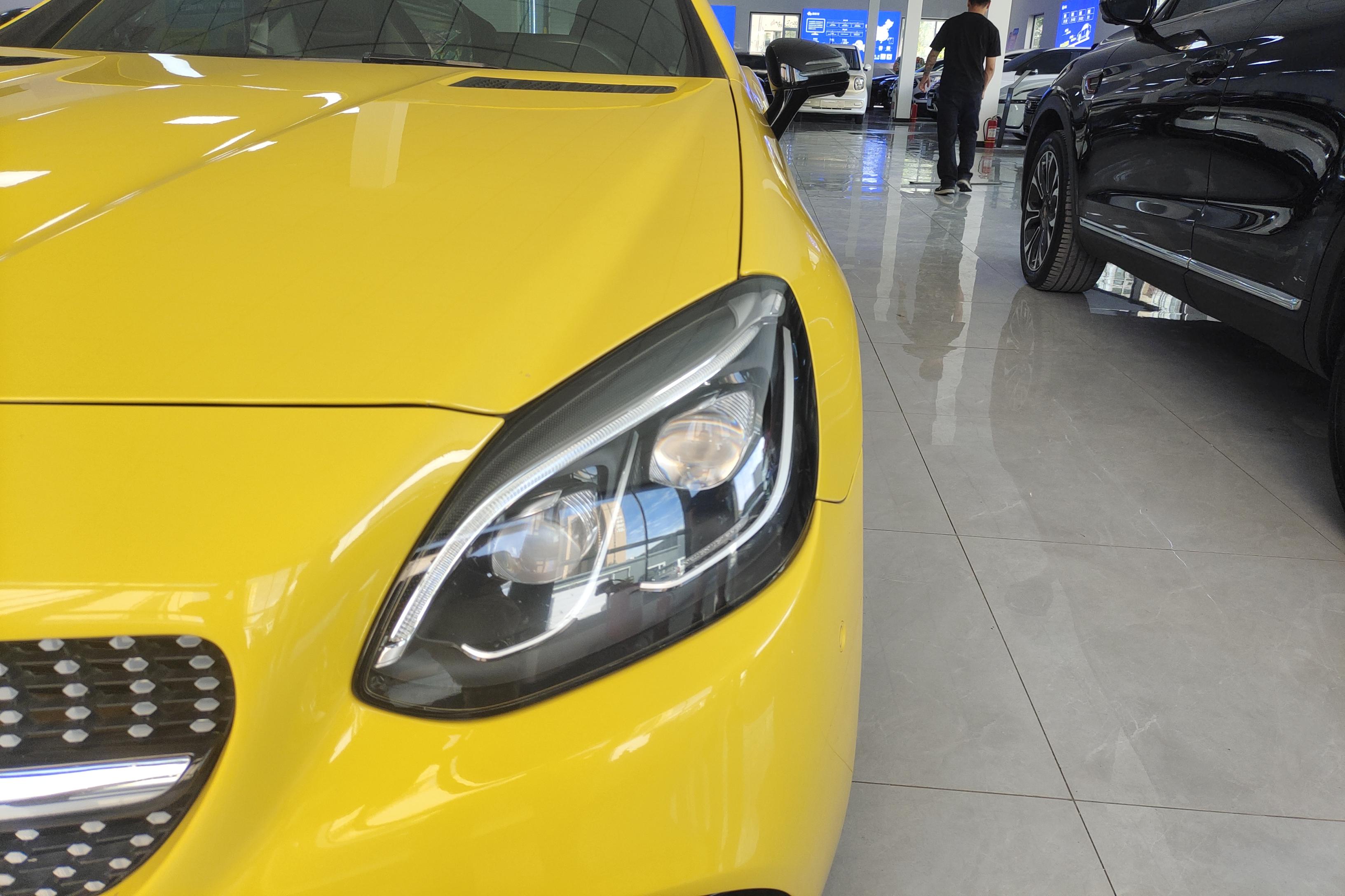 Mercedes-Benz SLC Class 2019 car image #3