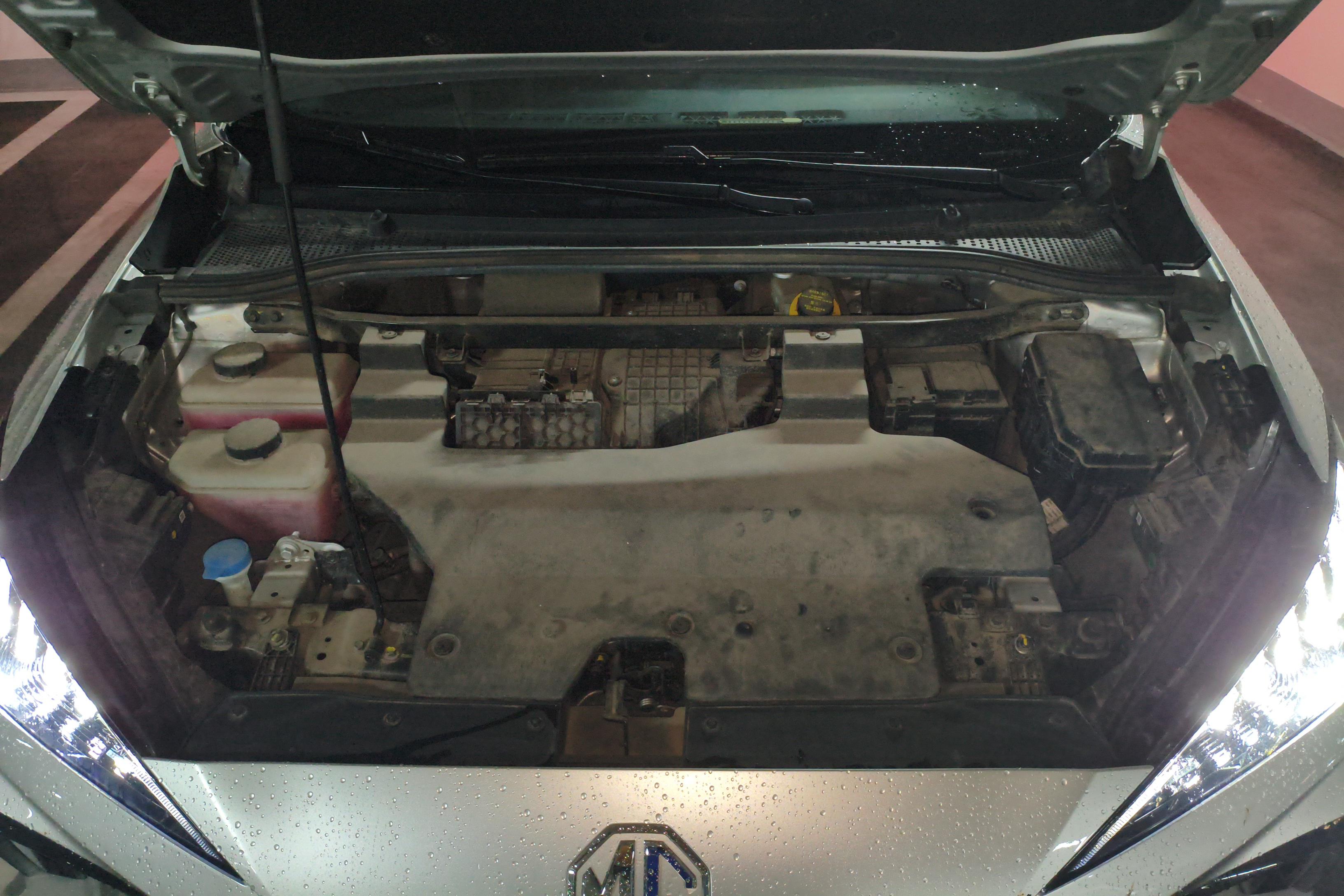 MG 4 EV 2023 #3 MG 4 EV 2023 car image #3