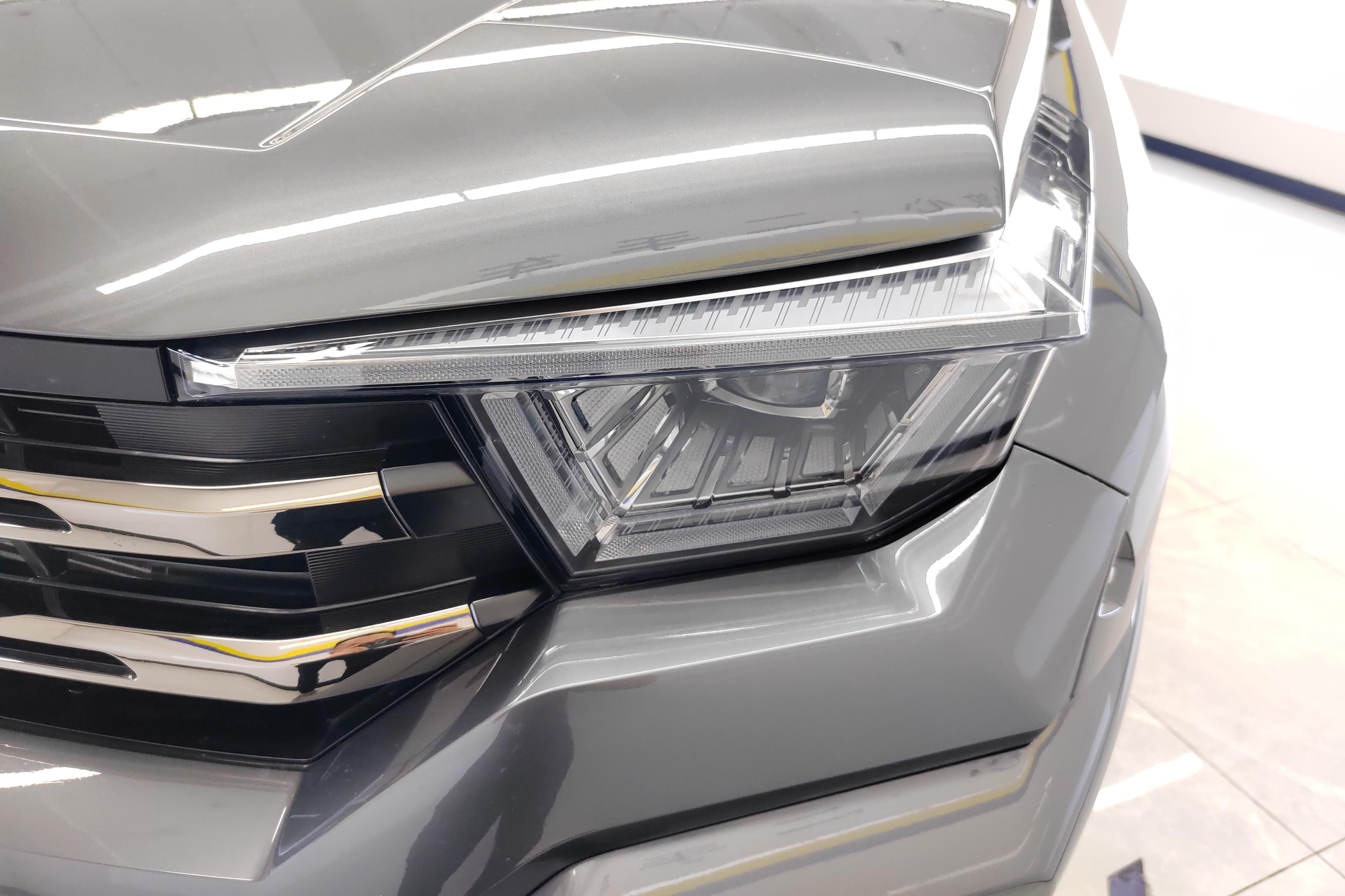 Tank 400 2024 car image #3