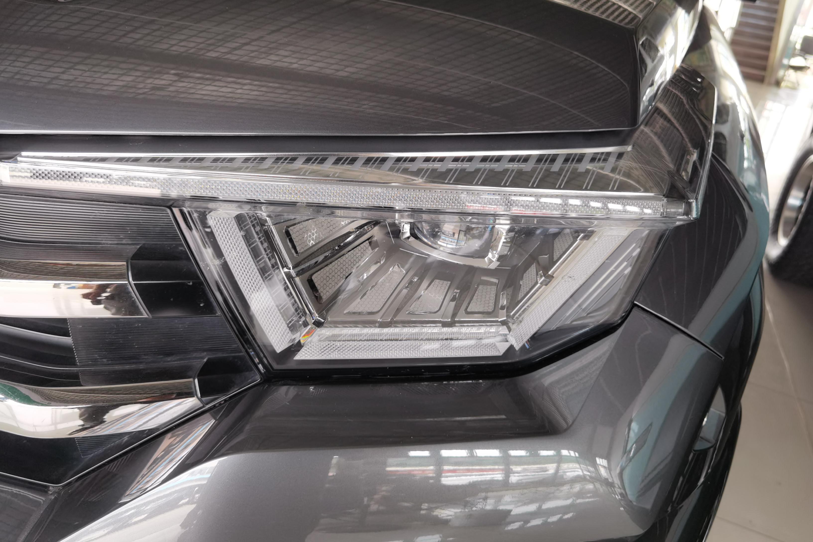 Tank 400 2024 car image #3