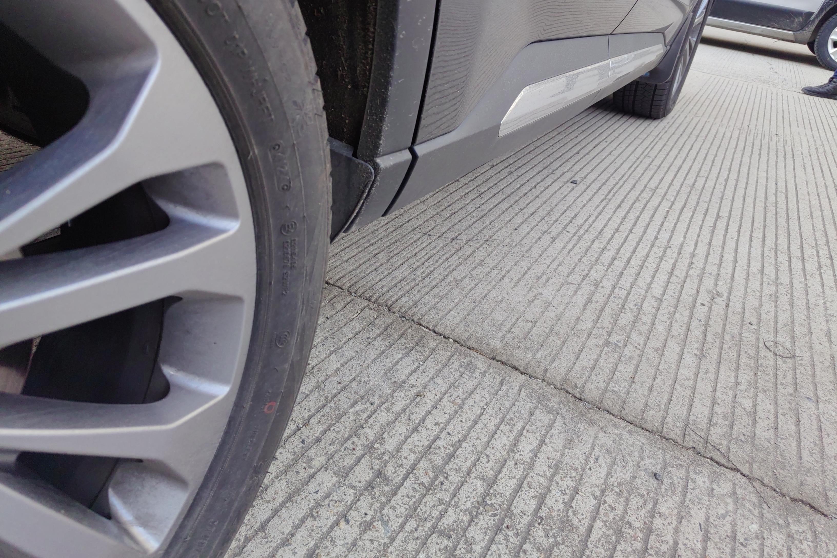 Ford Equator 2024 car image #3