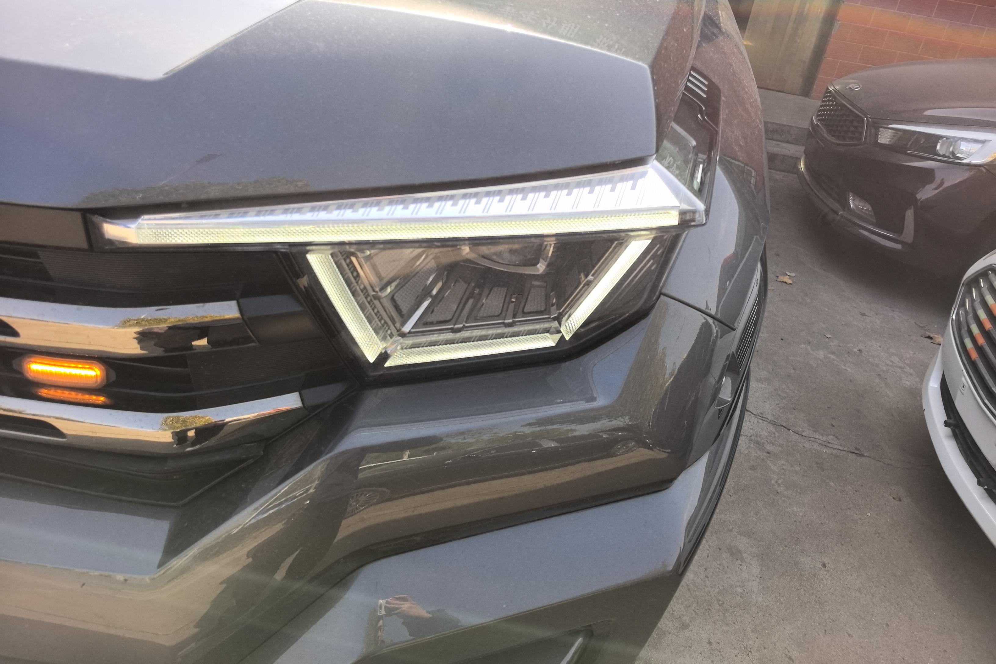 Tank 400 2024 car image #3