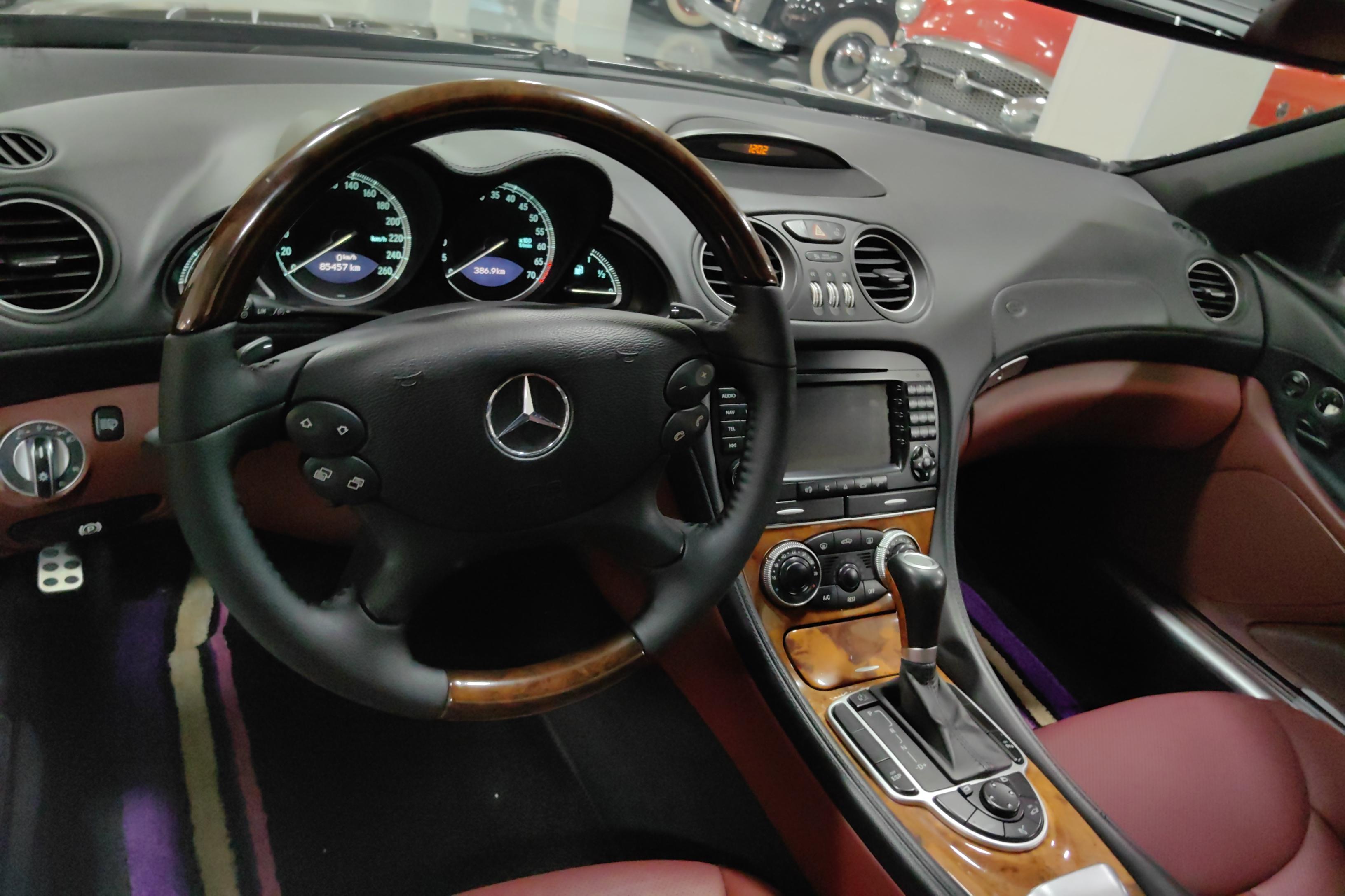 Mercedes-Benz SL Class 2007 #3 Mercedes-Benz SL Class 2007 car image #3