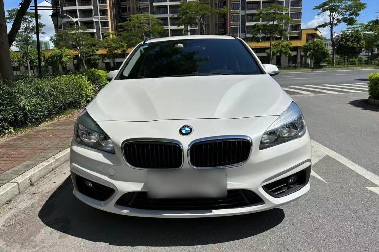 BMW 2 Series Gran Tourer 2015 car image #3