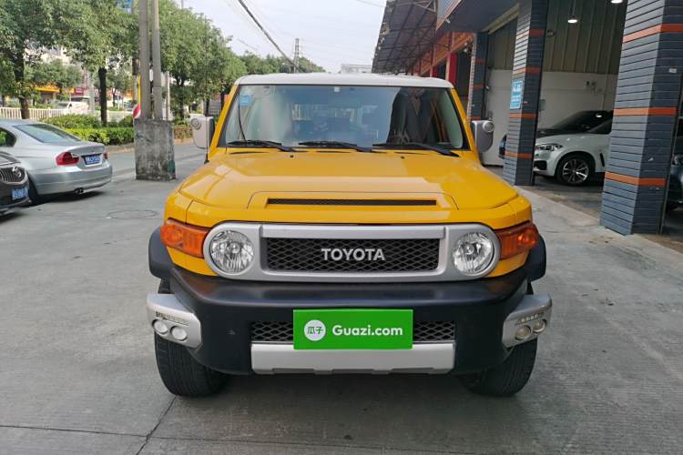 Toyota FJ Cruiser 2019 #3 Toyota FJ Cruiser 2019 صورة سيارة #3