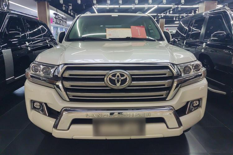 Toyota 2016 car image #3