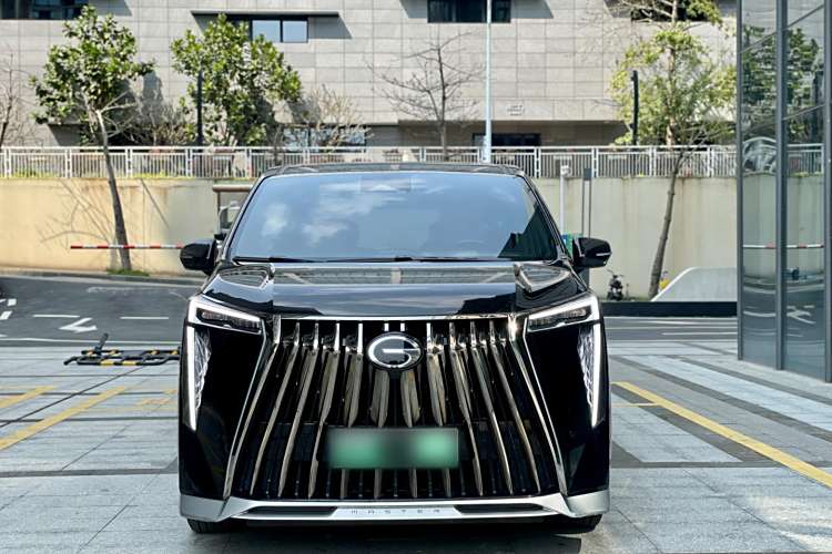 GAC Trumpchi E9 2024 #3 GAC Trumpchi E9 2024 car image #3