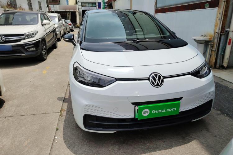 Volkswagen ID.3 2023 #3 Volkswagen ID.3 2023 car image #3