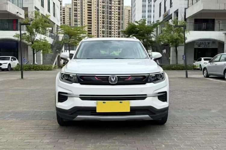 Changan CS35 Plus 2020 изображение автомобиля #3