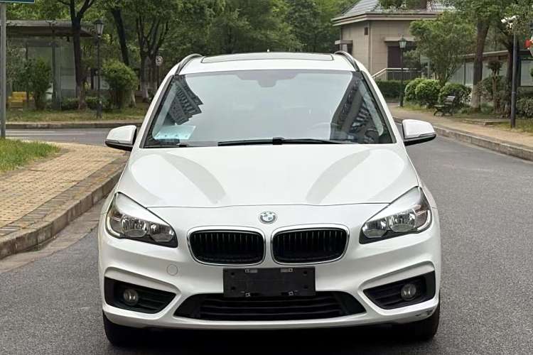 BMW 2 Series Gran Tourer 2016 صورة سيارة #3