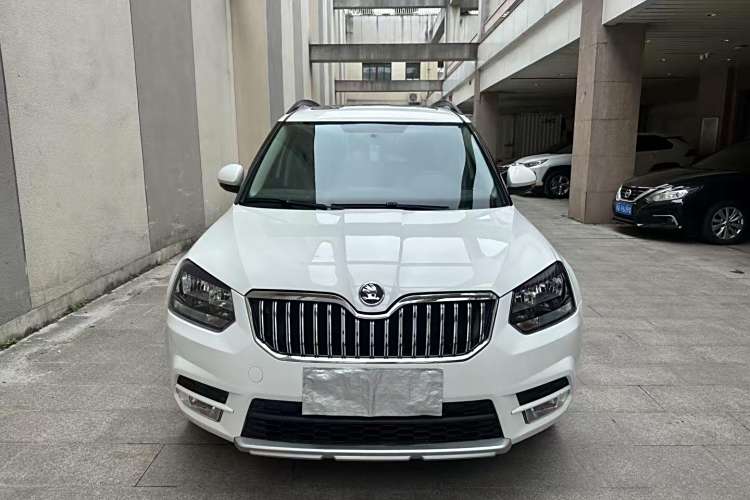 Skoda Yeti (Imported) 2015 car image #3