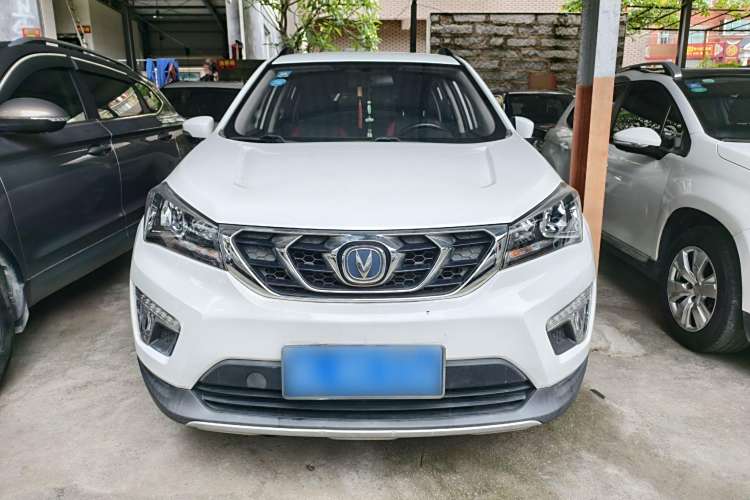 Changan CS15 EV 2016 #3 Changan CS15 EV 2016 car image #3