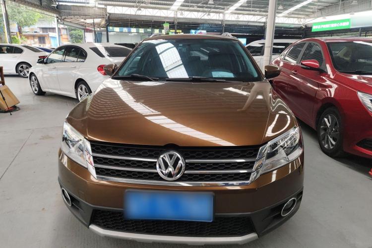 Volkswagen Cross Lavida 2017 صورة سيارة #3